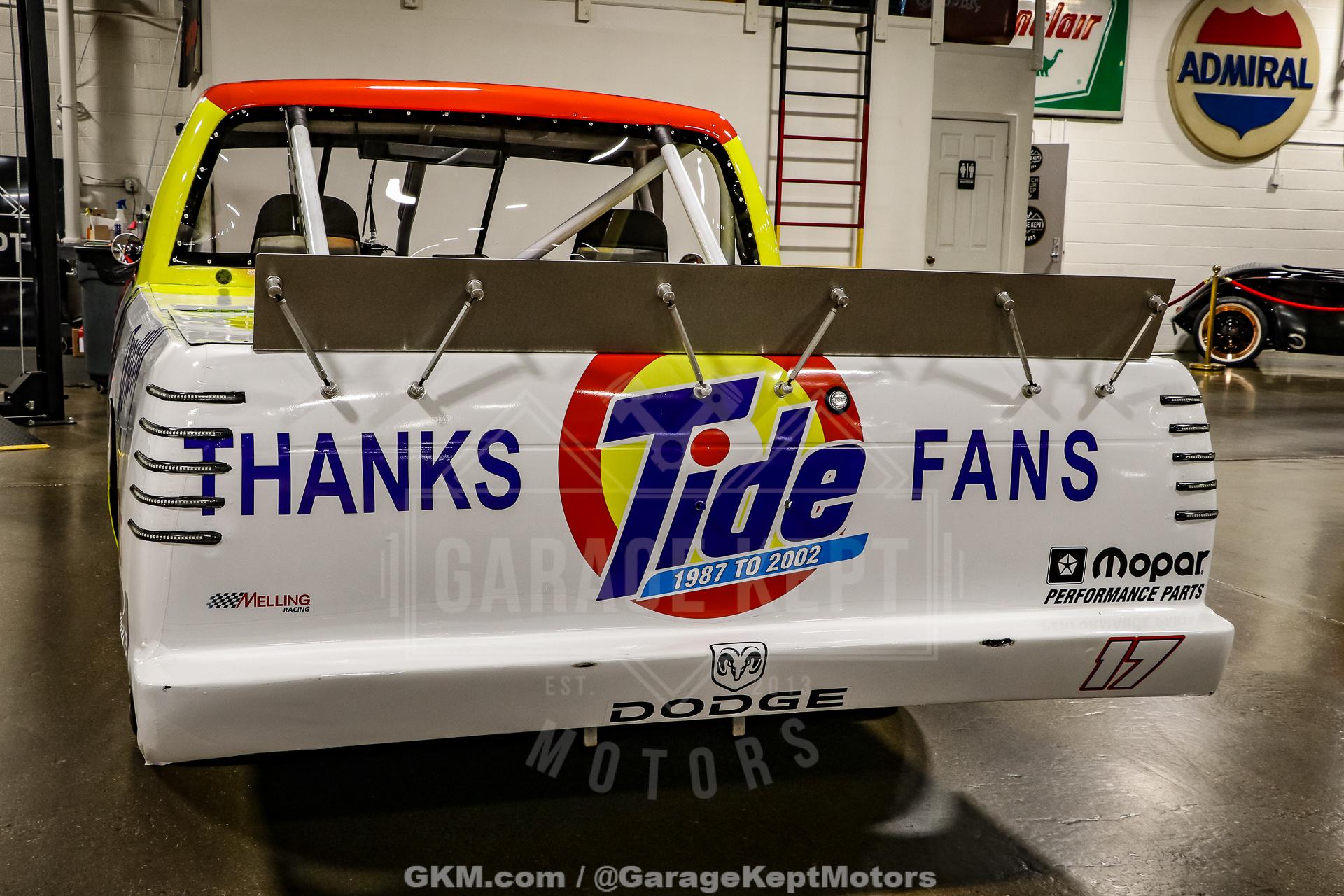 2002 Dodge Nascar 39