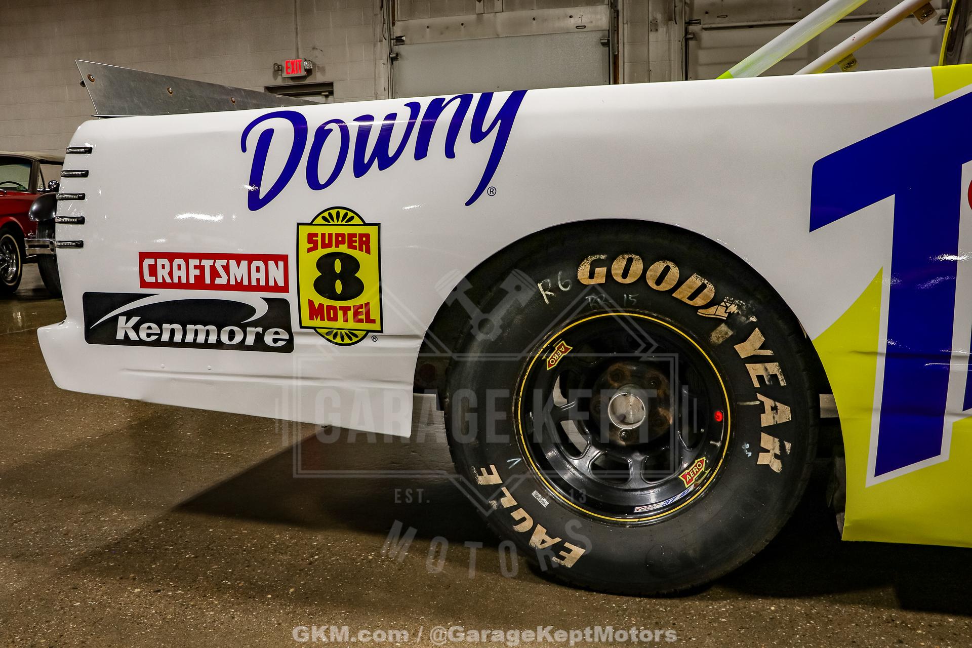 2002 Dodge Nascar 52