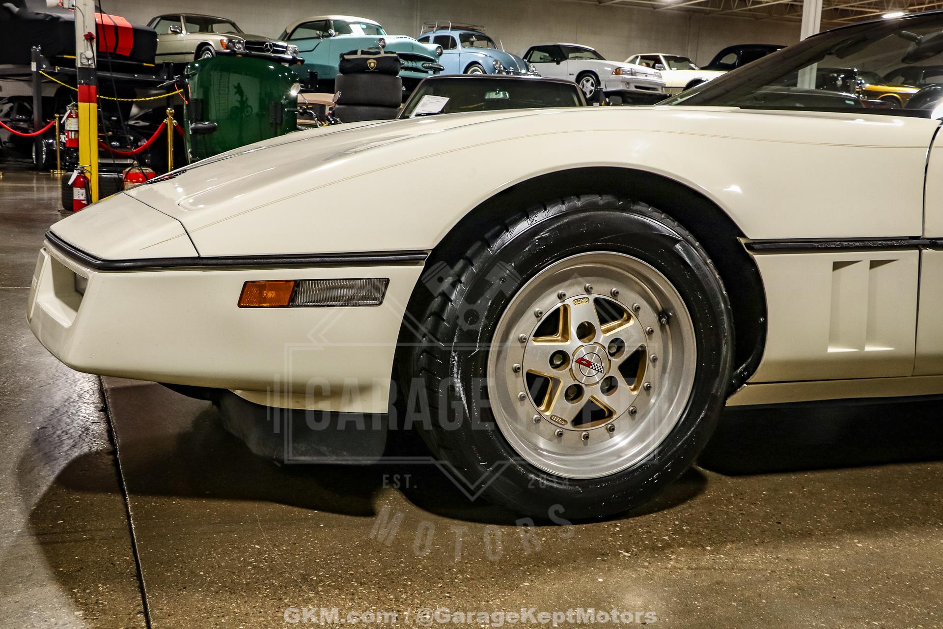 1986 Chevrolet Corvette 25