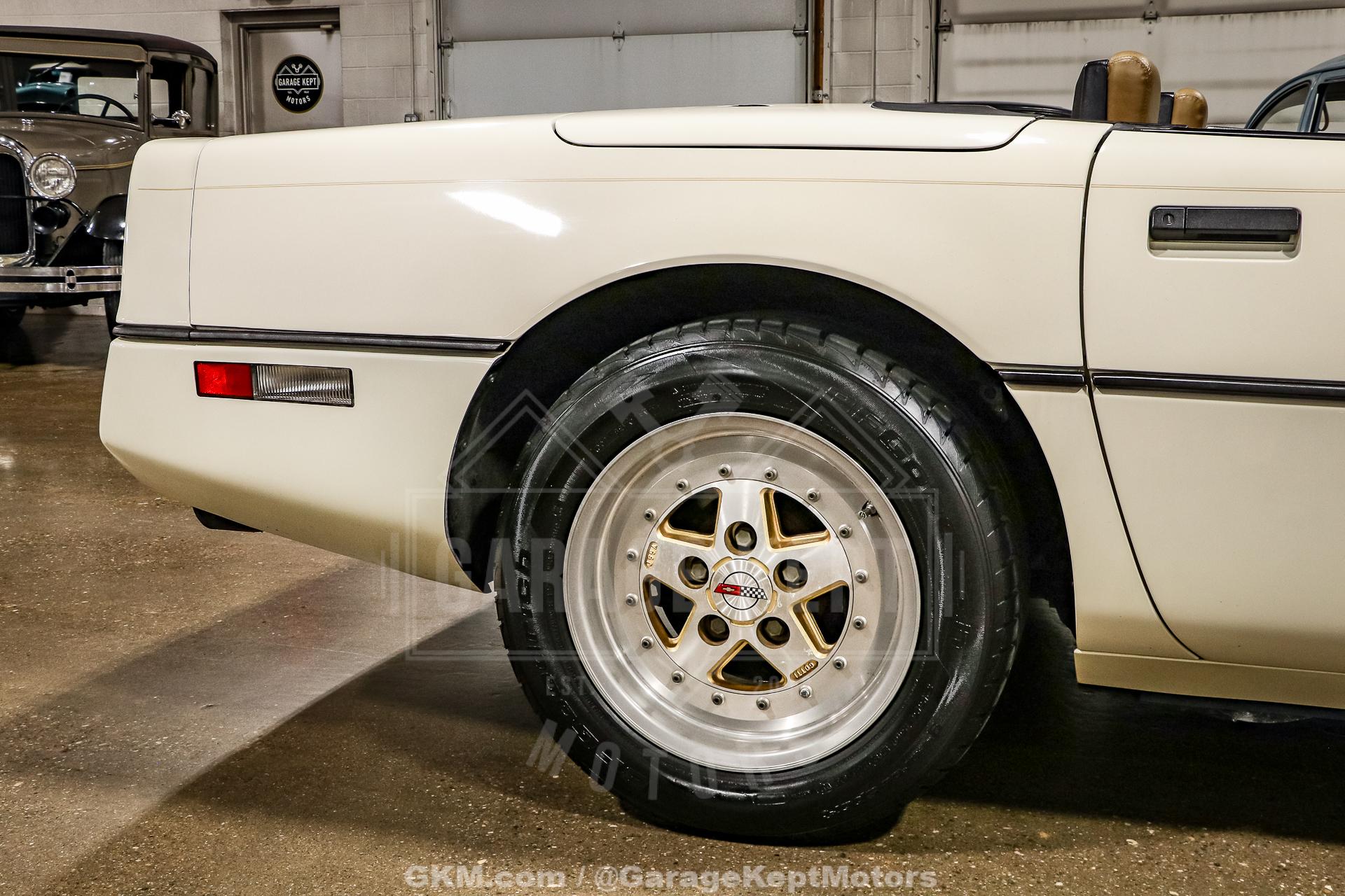 1986 Chevrolet Corvette 42