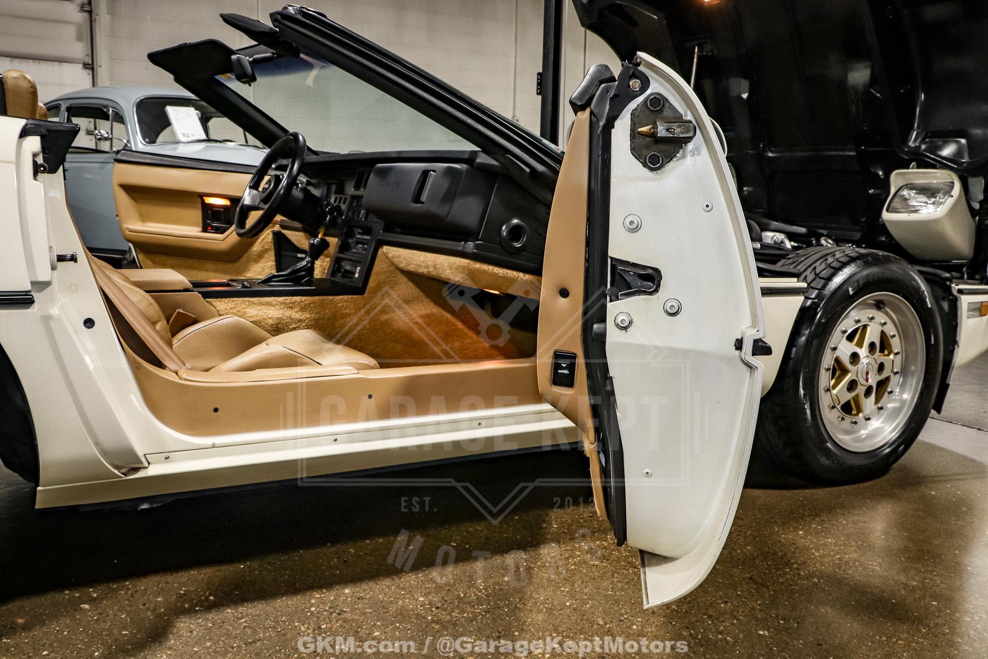 1986 Chevrolet Corvette 54