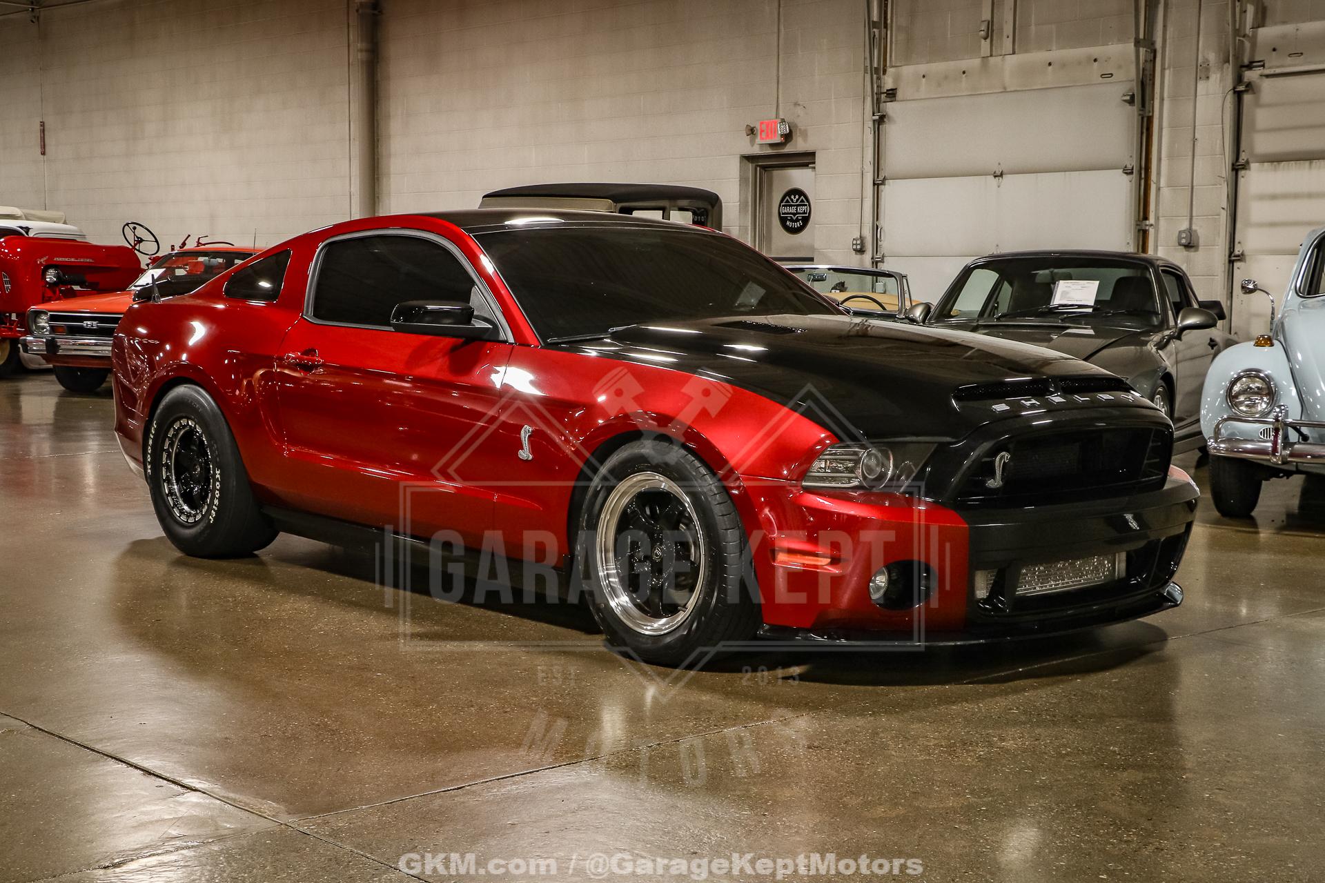 2013 Ford Shelby GT500 12