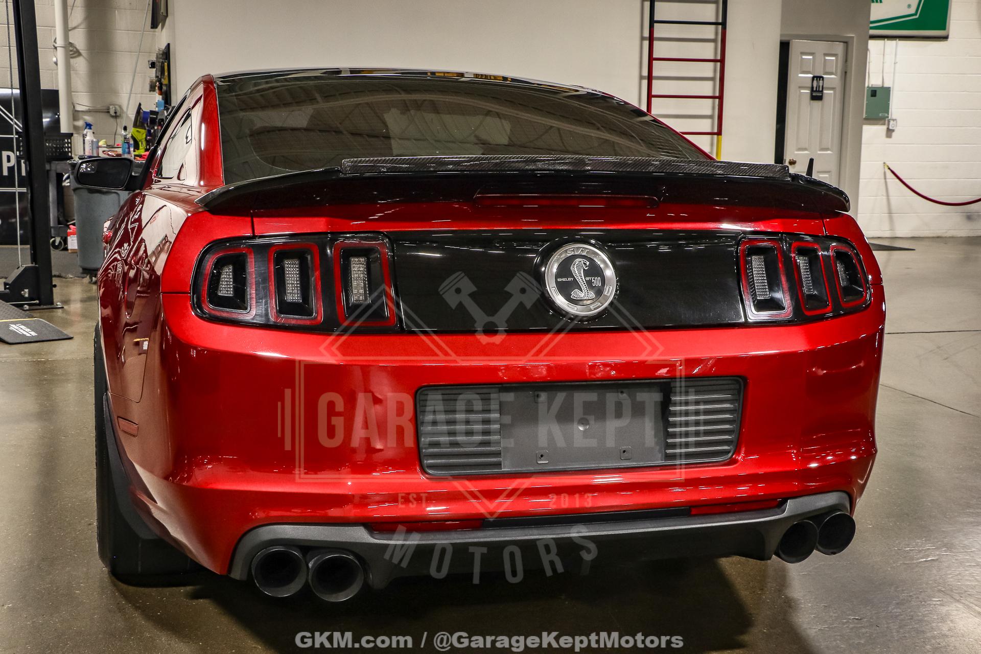 2013 Ford Shelby GT500 38