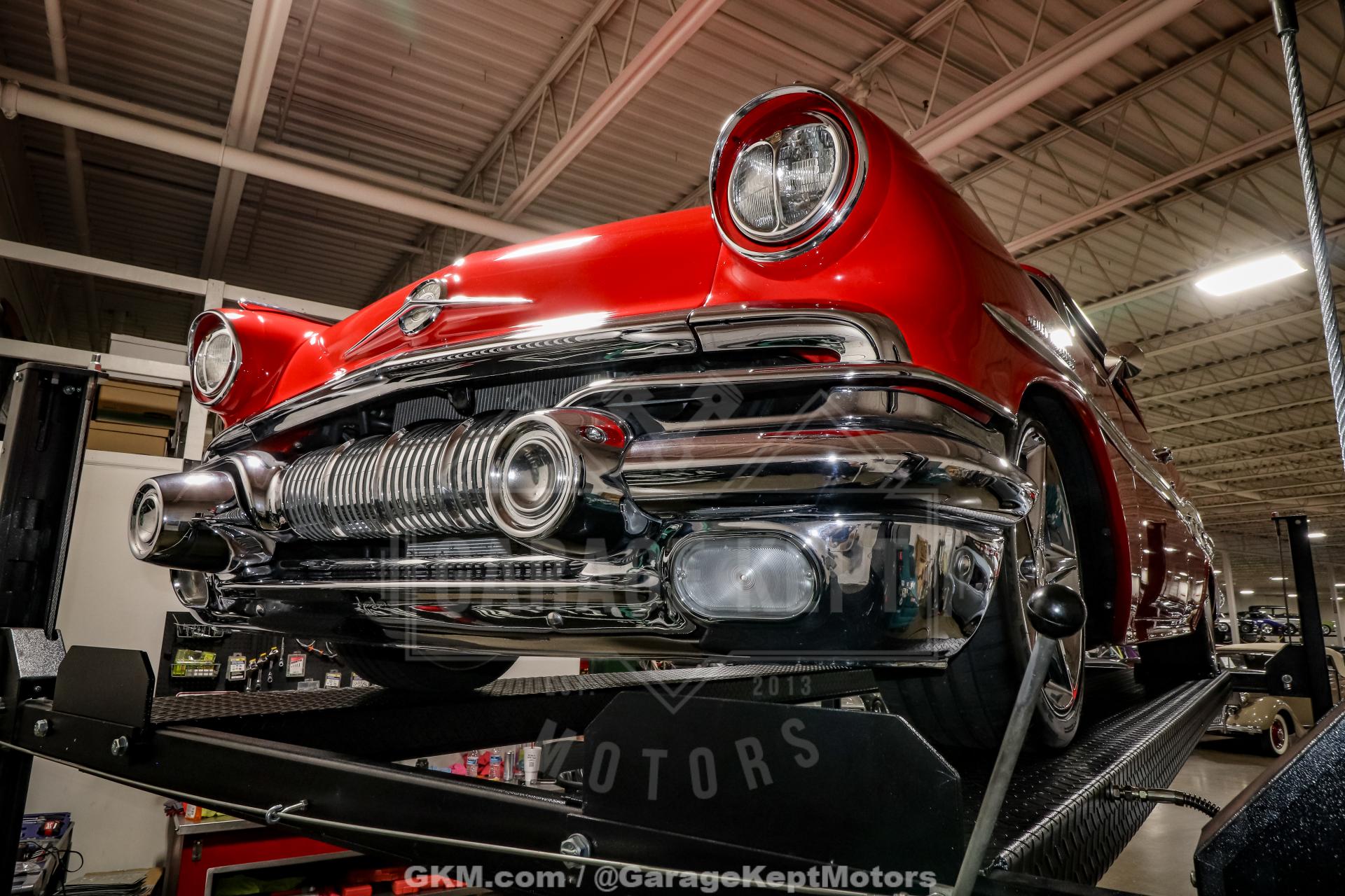 1957 Pontiac Chieftain 128