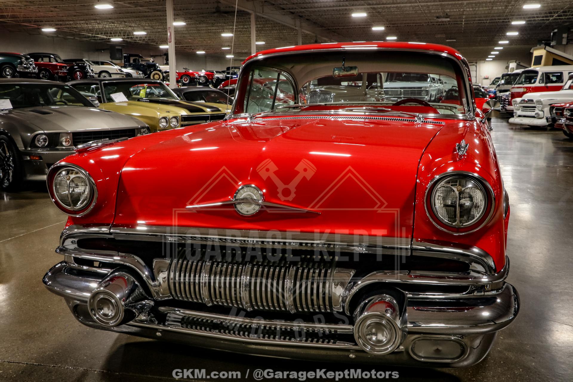 1957 Pontiac Chieftain 17