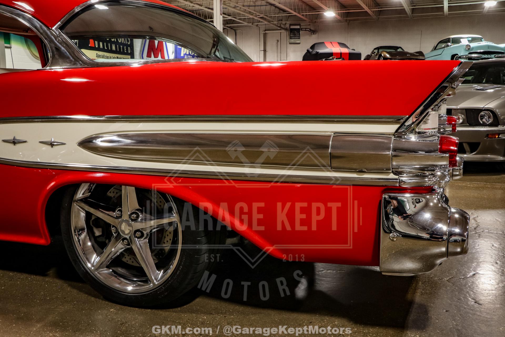 1957 Pontiac Chieftain 35