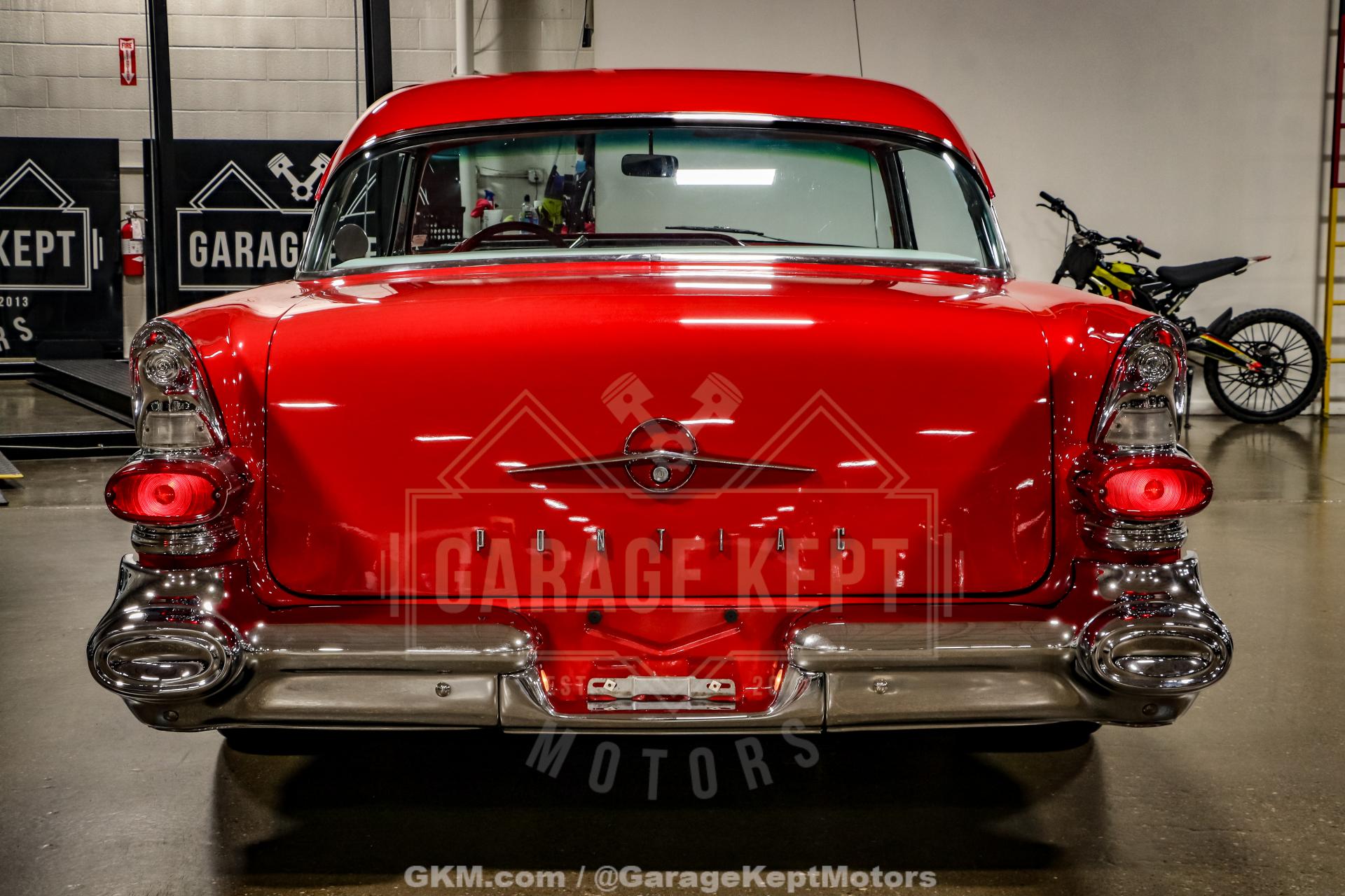 1957 Pontiac Chieftain 43