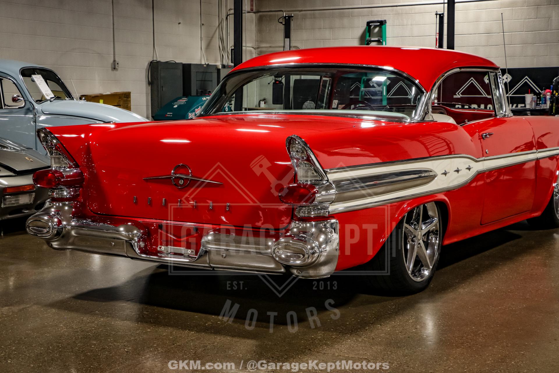 1957 Pontiac Chieftain 45