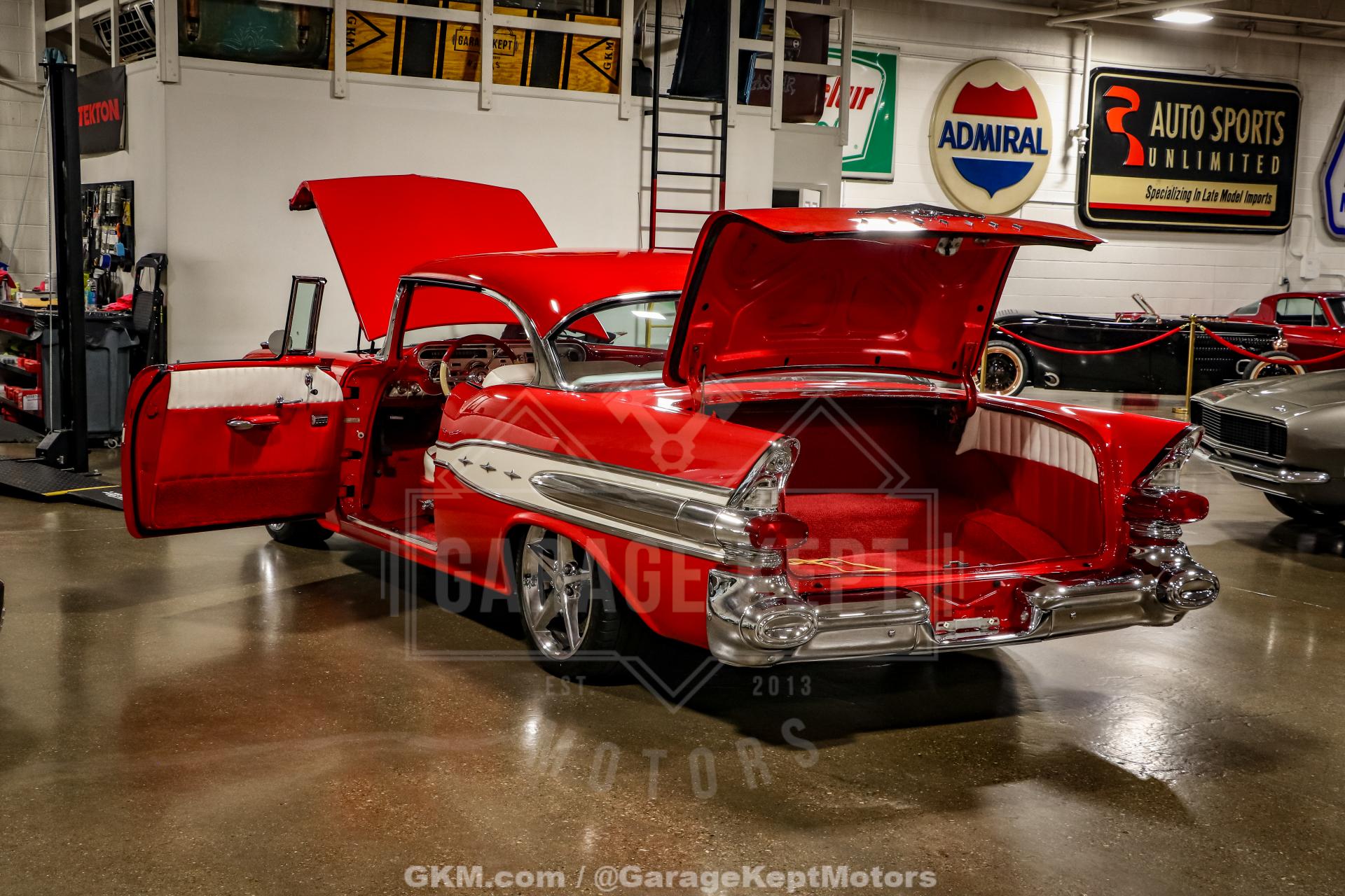 1957 Pontiac Chieftain 57