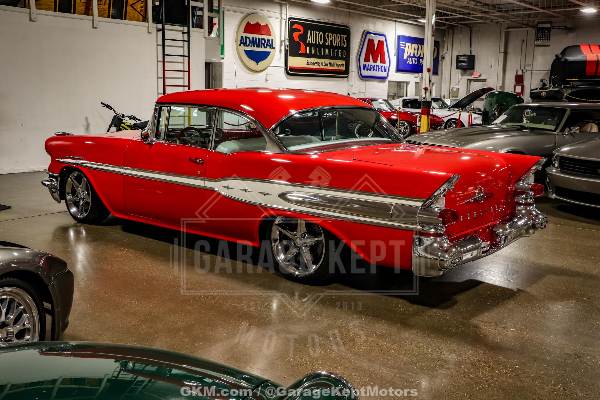 1957 Pontiac Chieftain 6