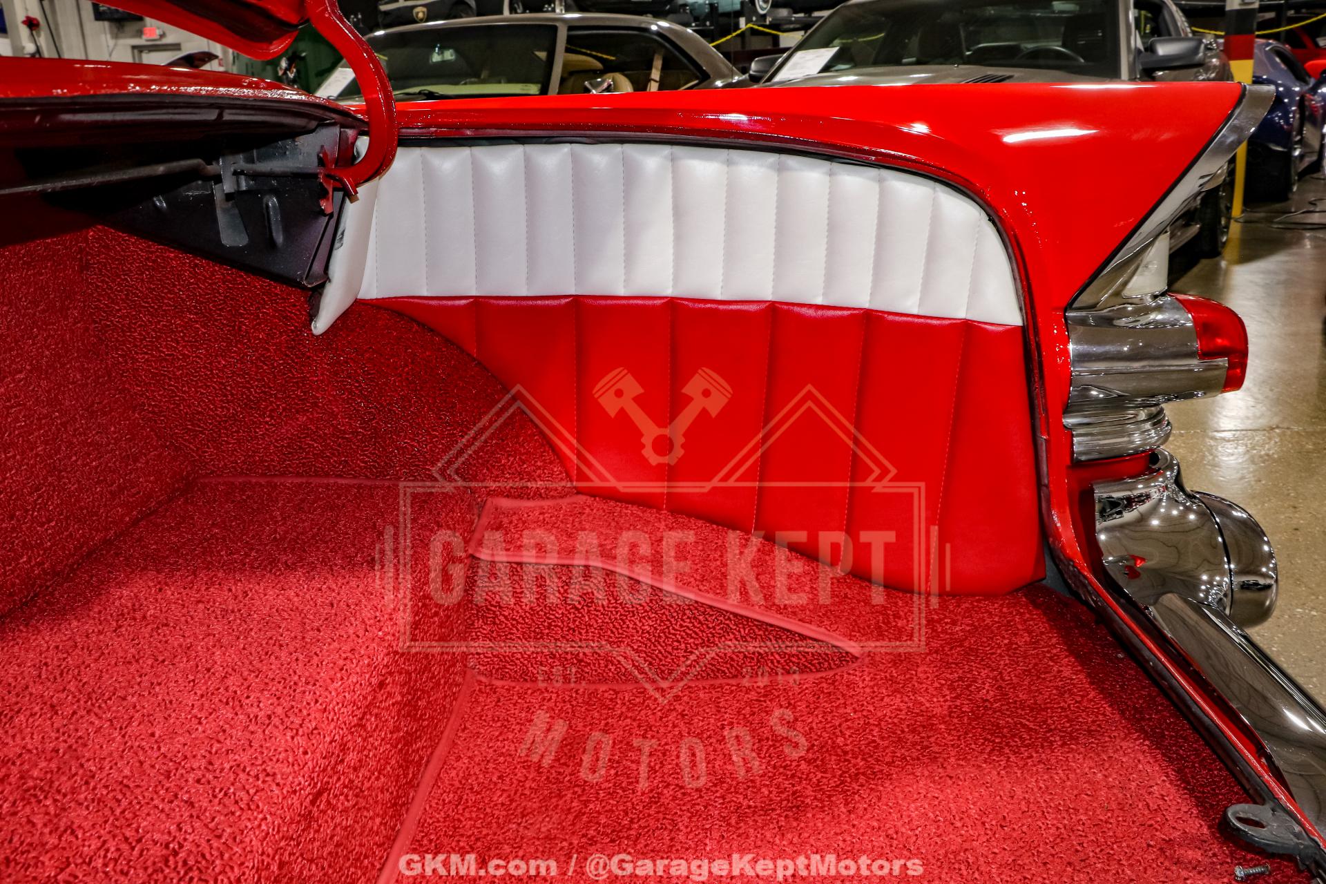 1957 Pontiac Chieftain 76