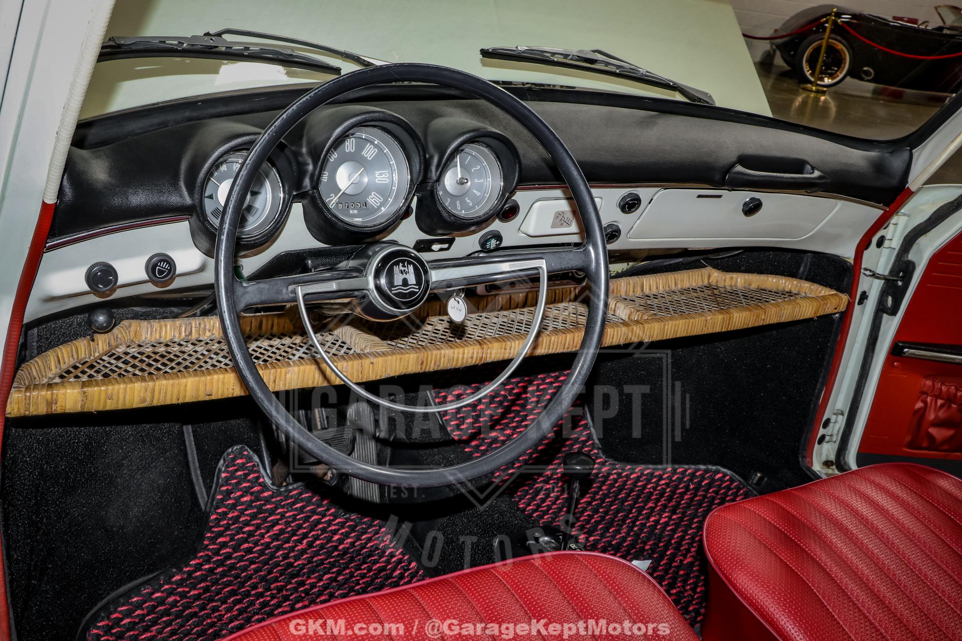 1968 Volkswagen Type 3 104