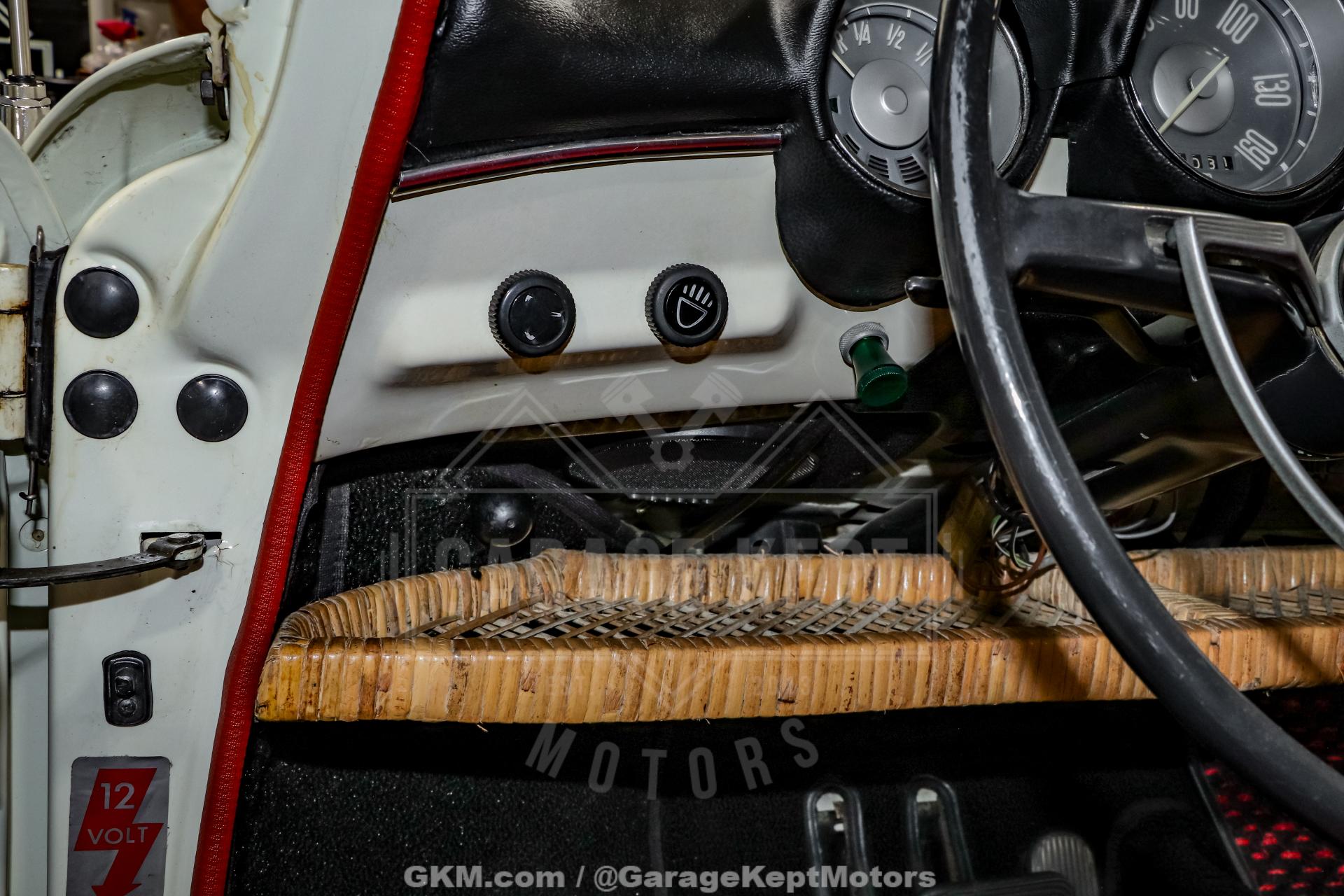 1968 Volkswagen Type 3 107