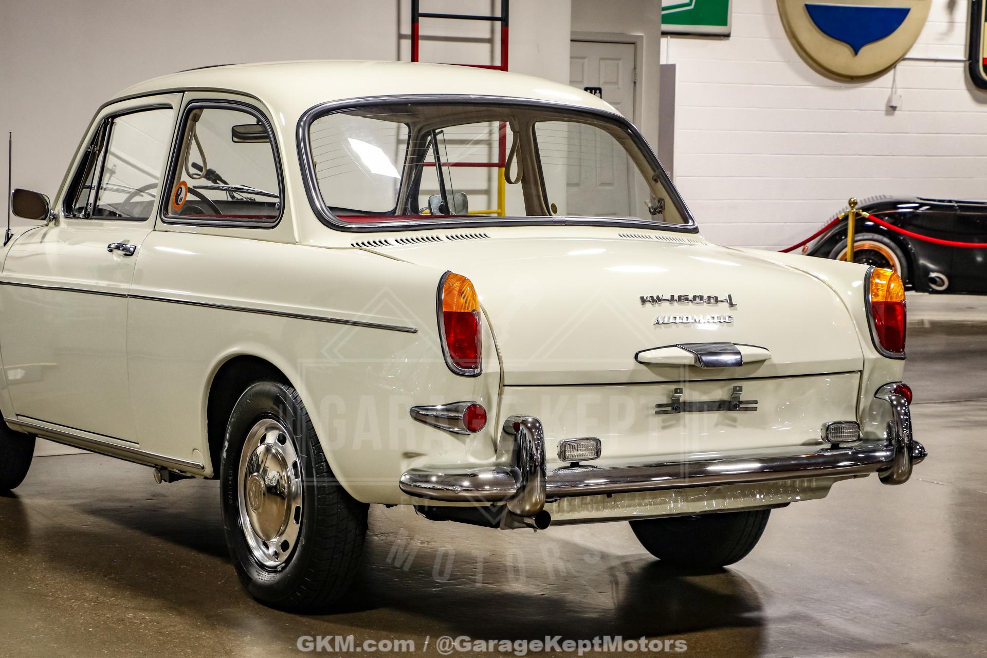 1968 Volkswagen Type 3 38