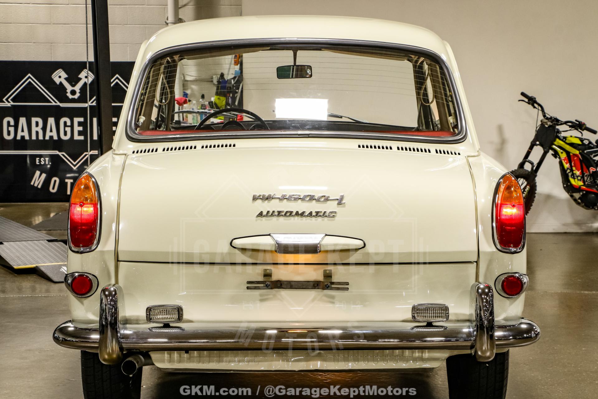 1968 Volkswagen Type 3 42