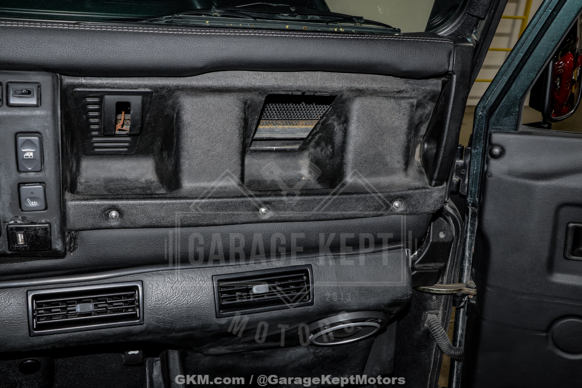 1993 Land Rover Defender 120