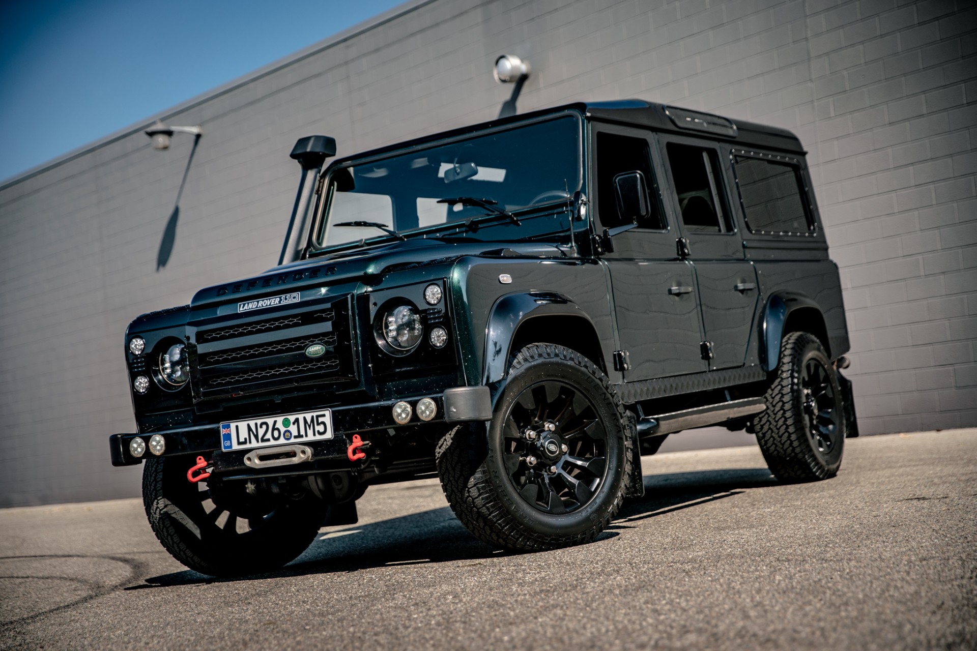 1993 Land Rover Defender 3