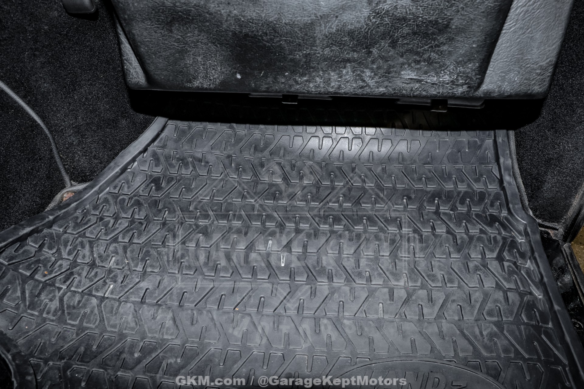 1993 Land Rover Defender 74