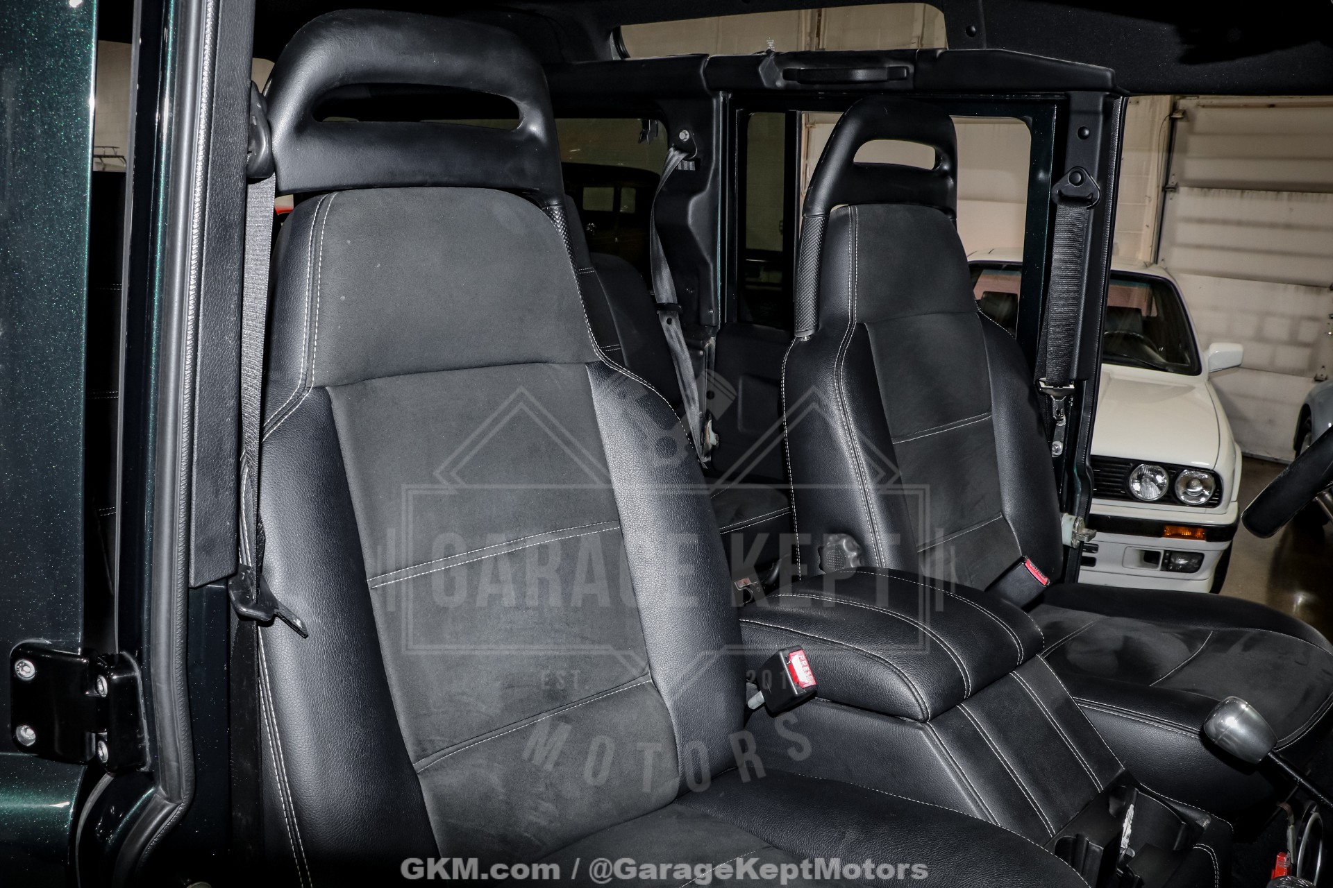 1993 Land Rover Defender 77