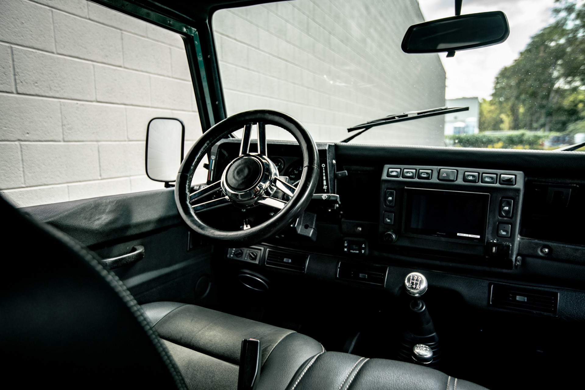 1993 Land Rover Defender 8