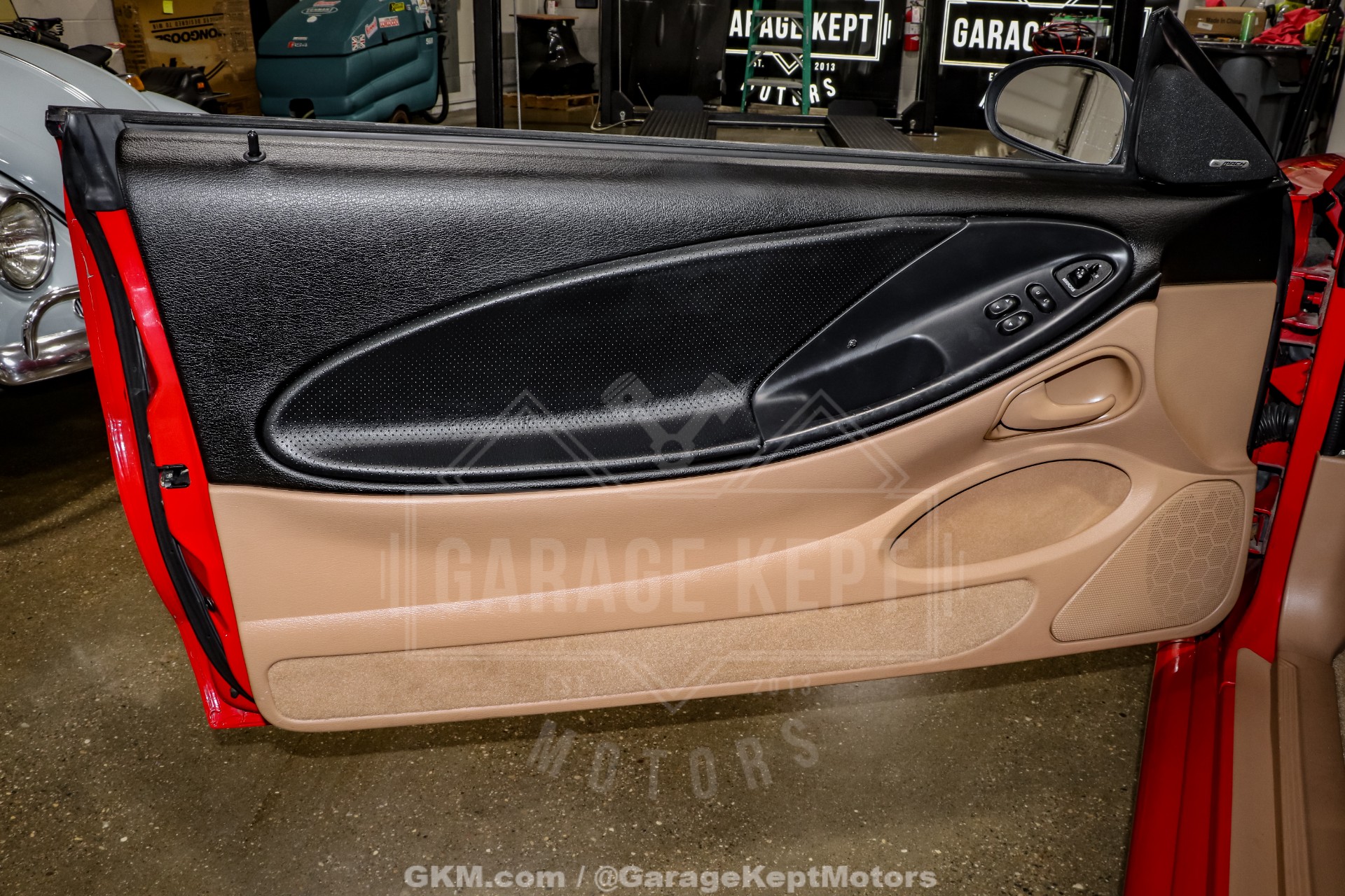 1994 Ford Mustang SVT Cobra 122