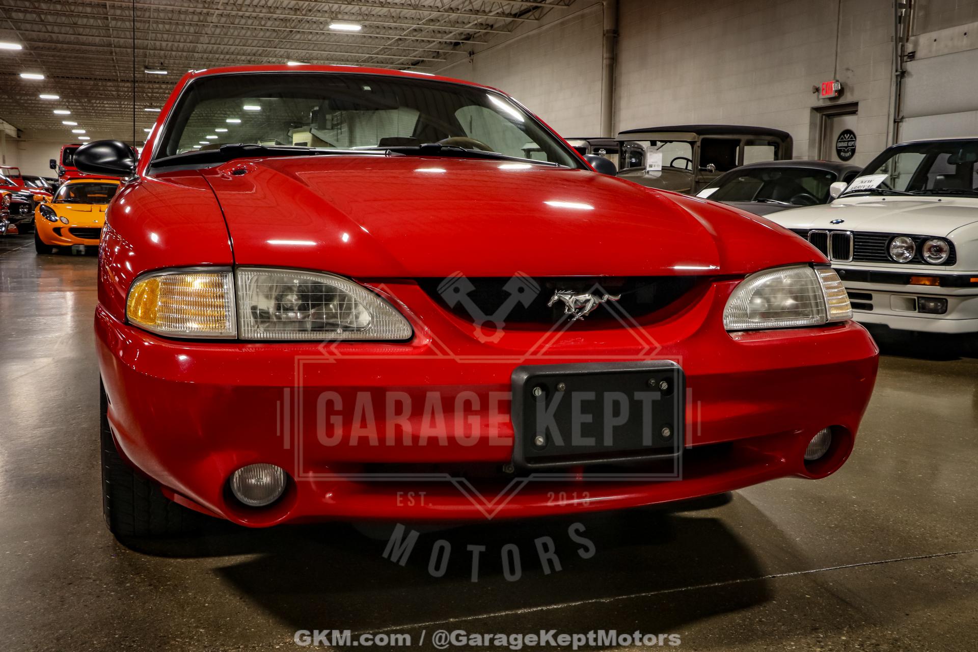 1994 Ford Mustang SVT Cobra 17