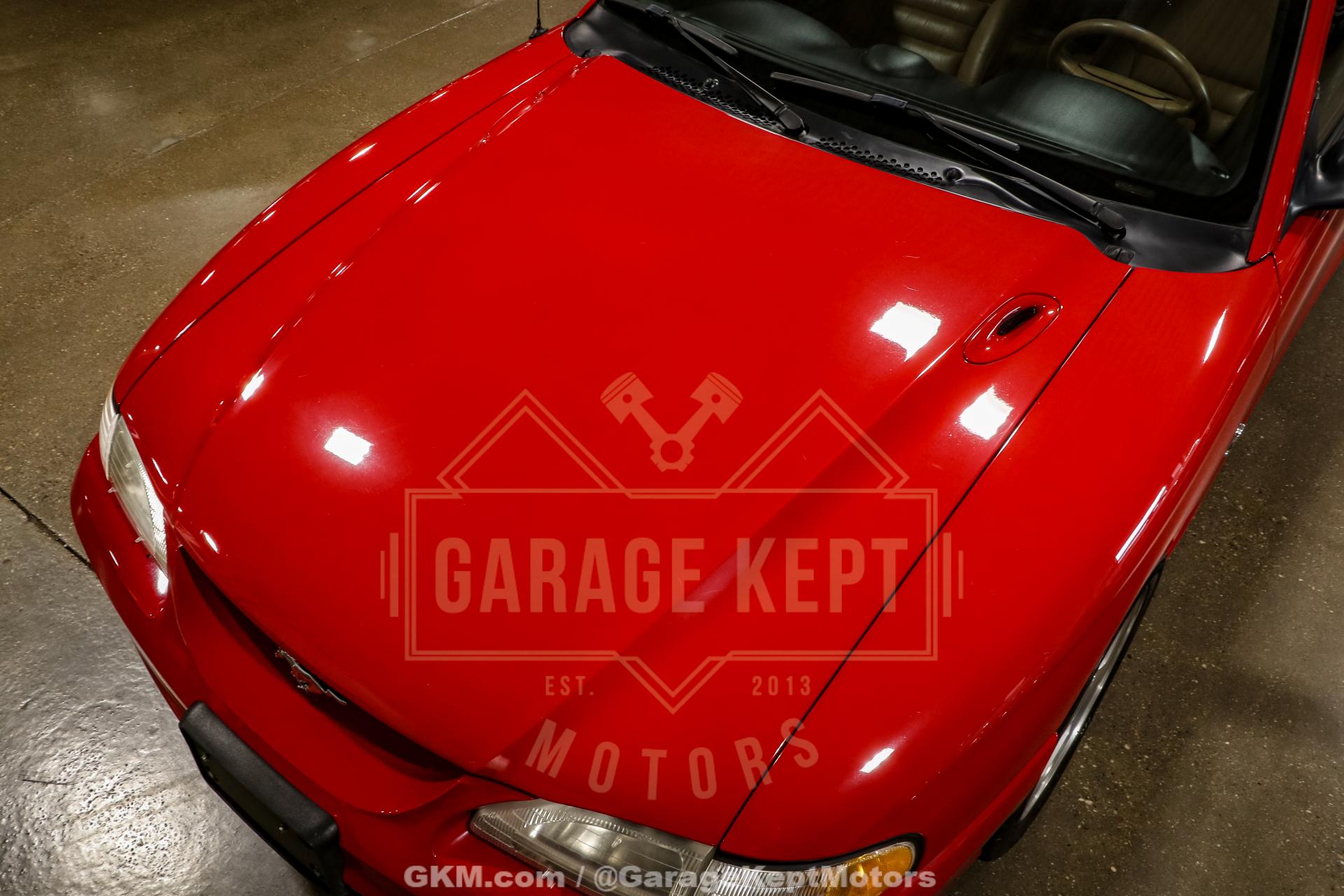 1994 Ford Mustang SVT Cobra 23