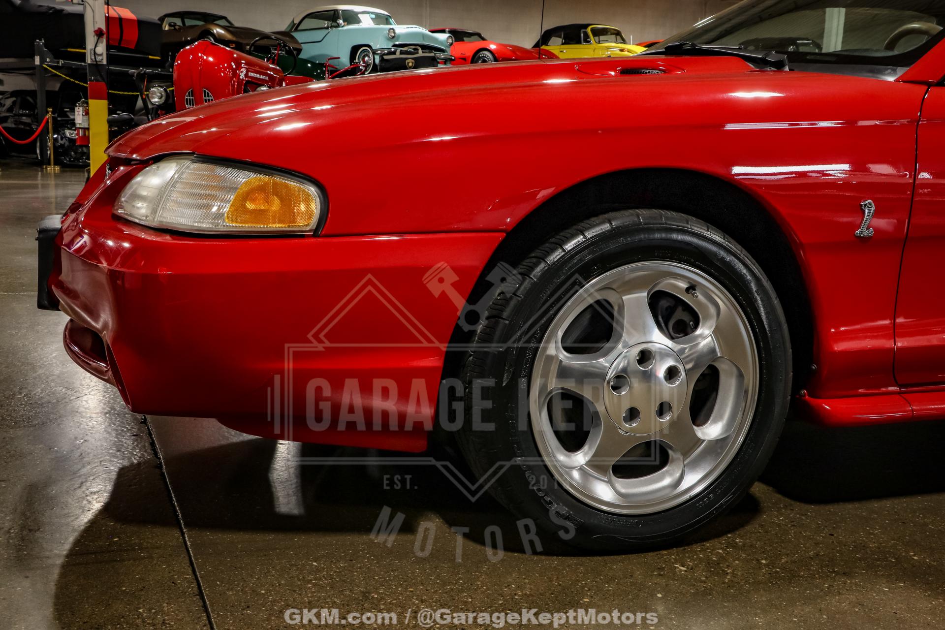 1994 Ford Mustang SVT Cobra 30