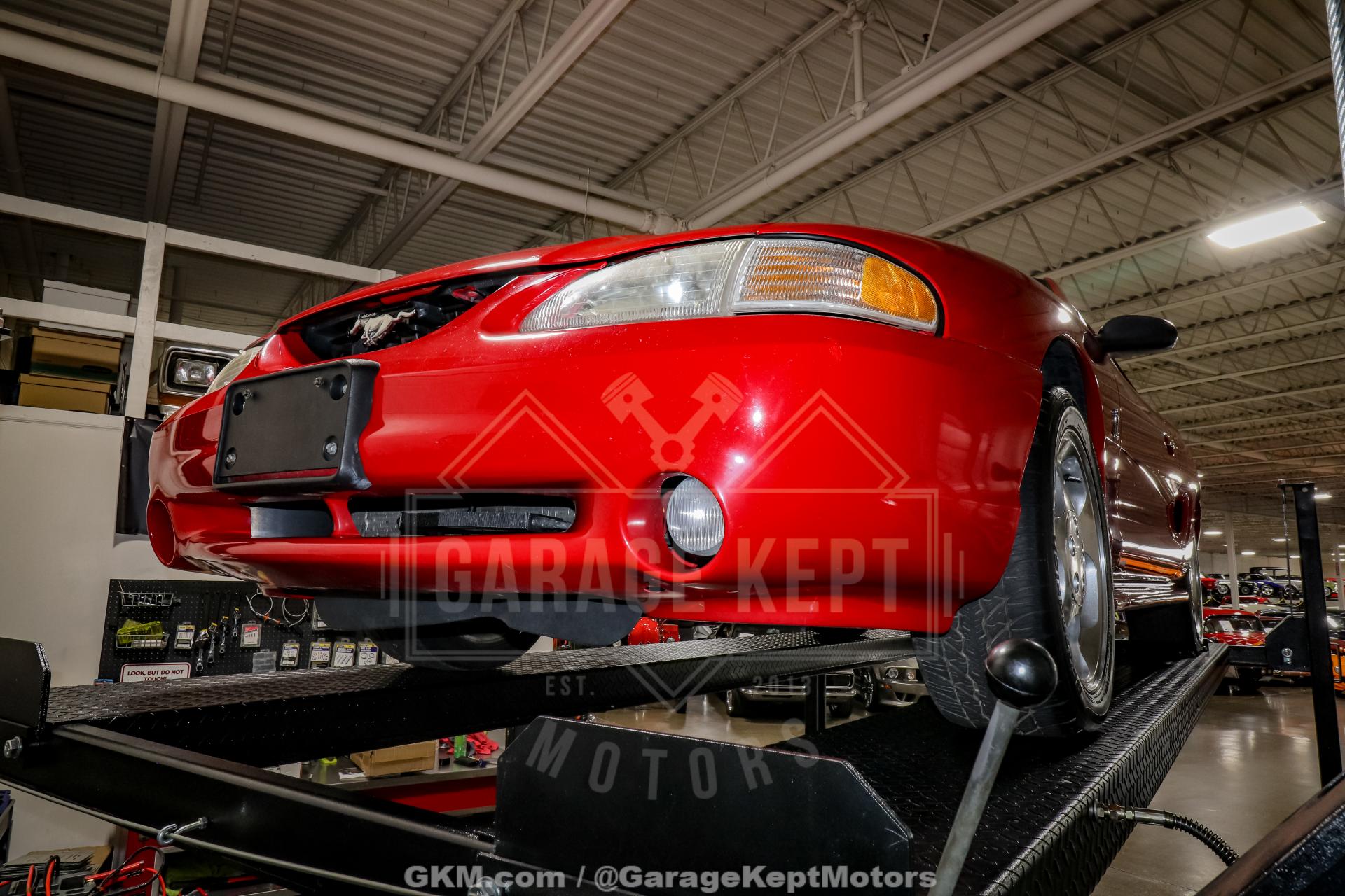 1994 Ford Mustang SVT Cobra 34