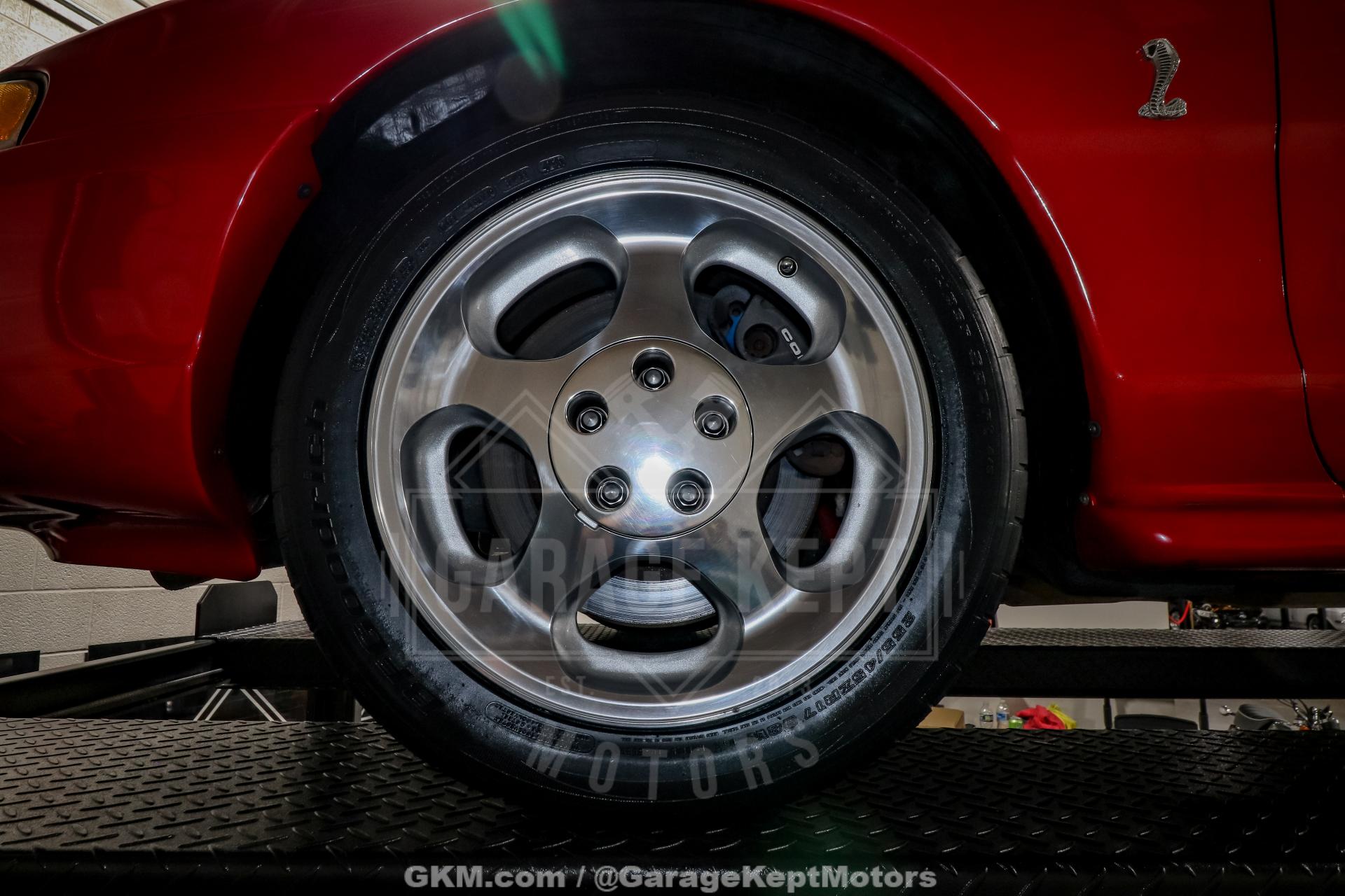 1994 Ford Mustang SVT Cobra 35