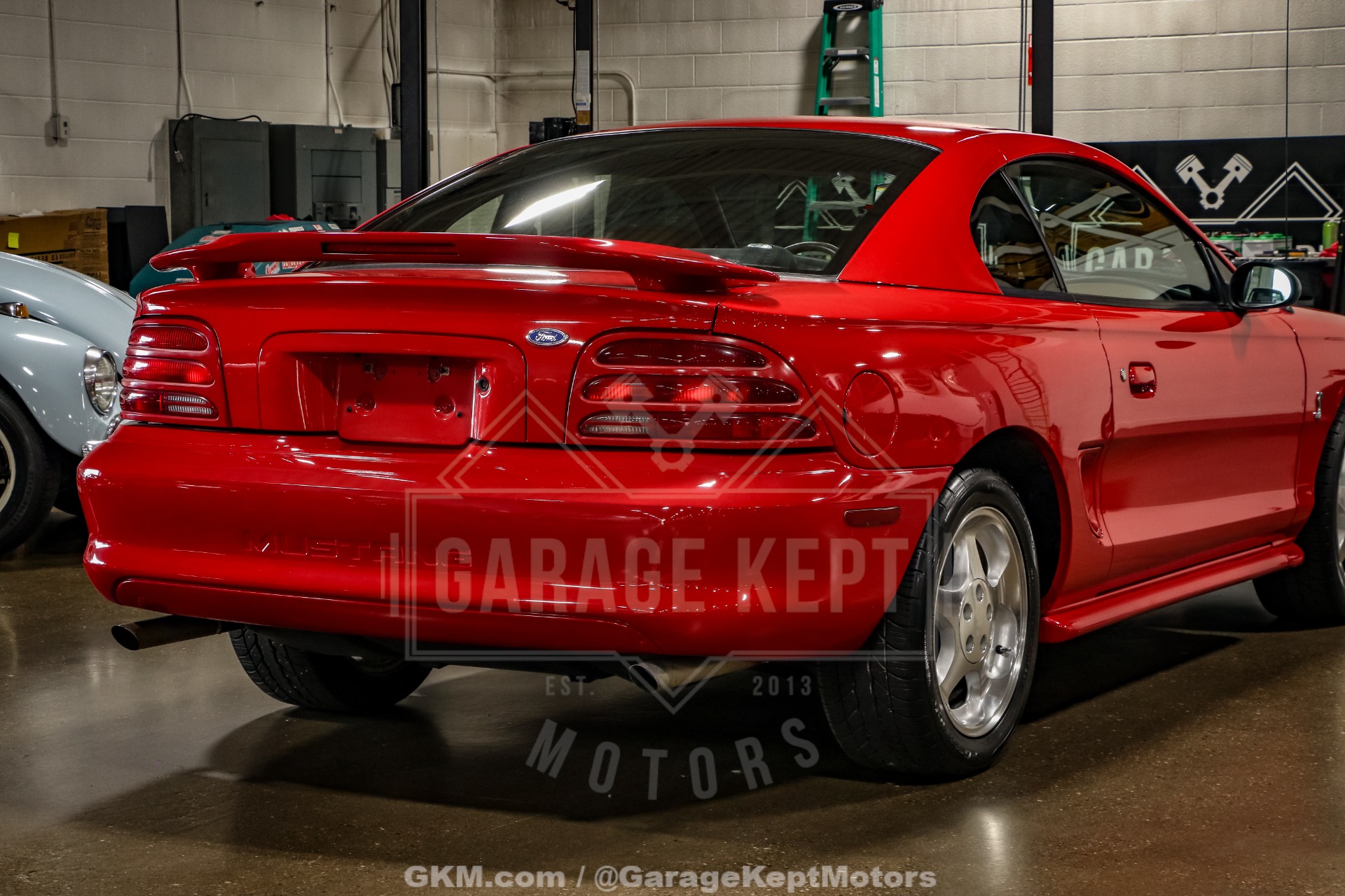 1994 Ford Mustang SVT Cobra 81