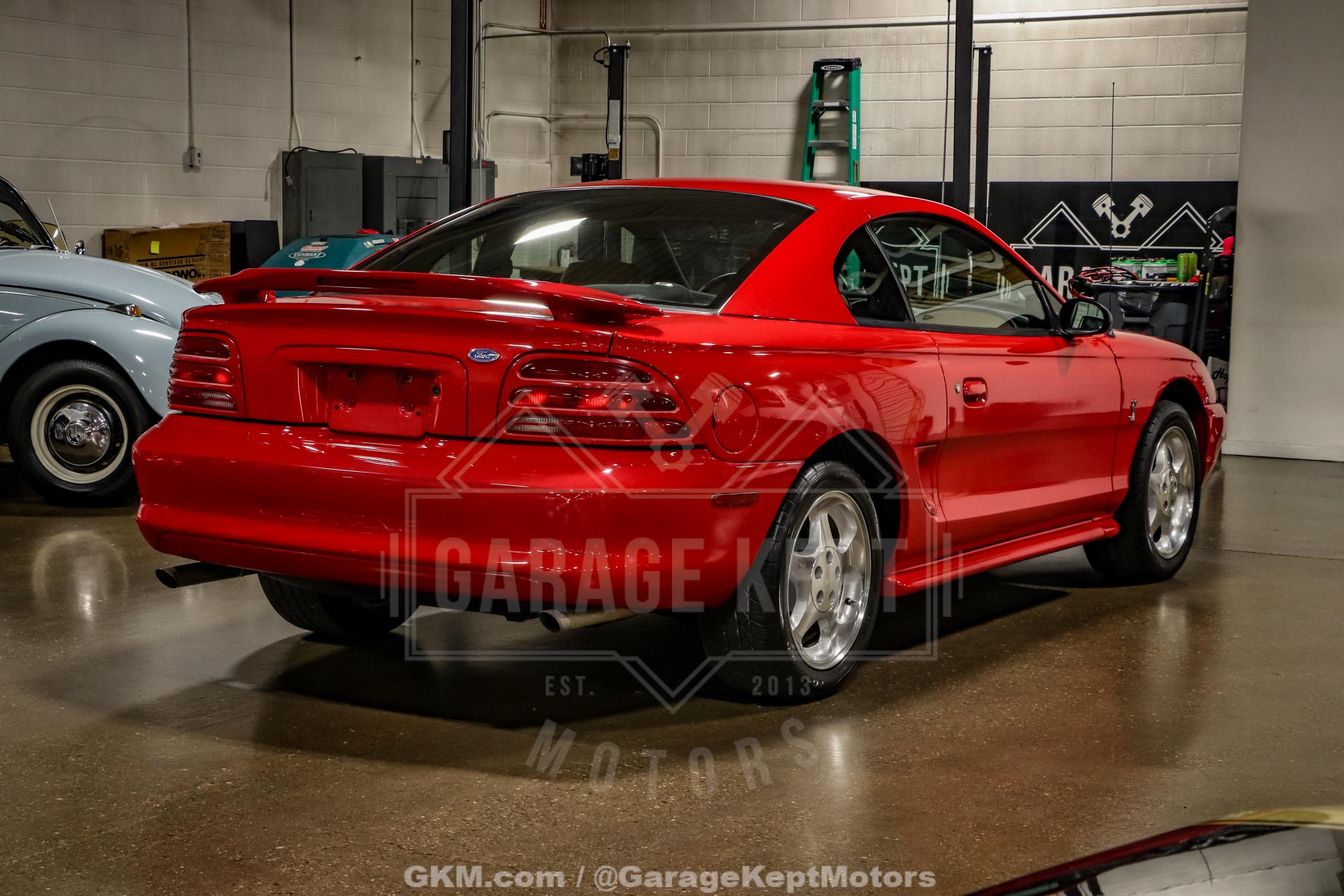 1994 Ford Mustang SVT Cobra 8