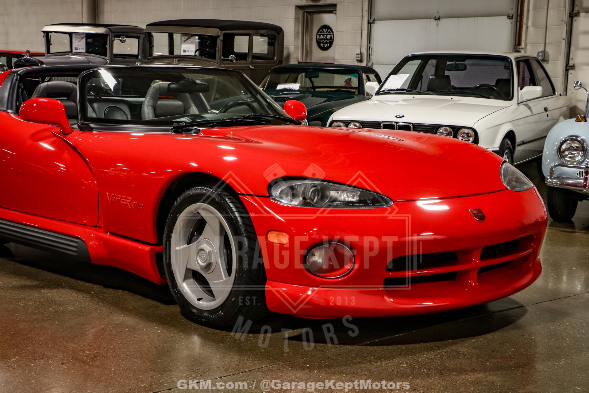 1994 Dodge Viper 26