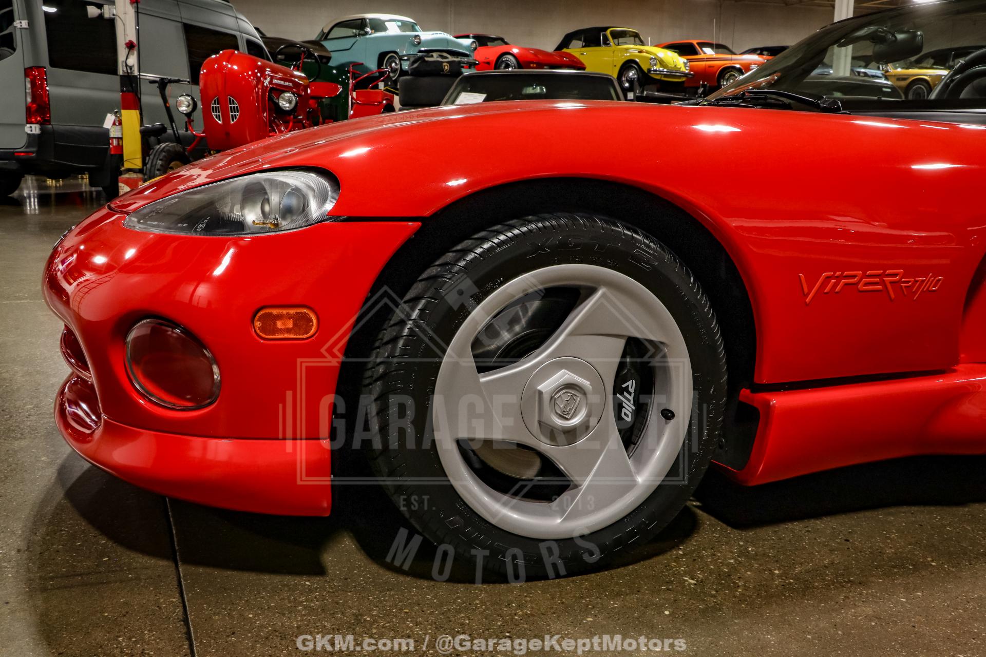 1994 Dodge Viper 39