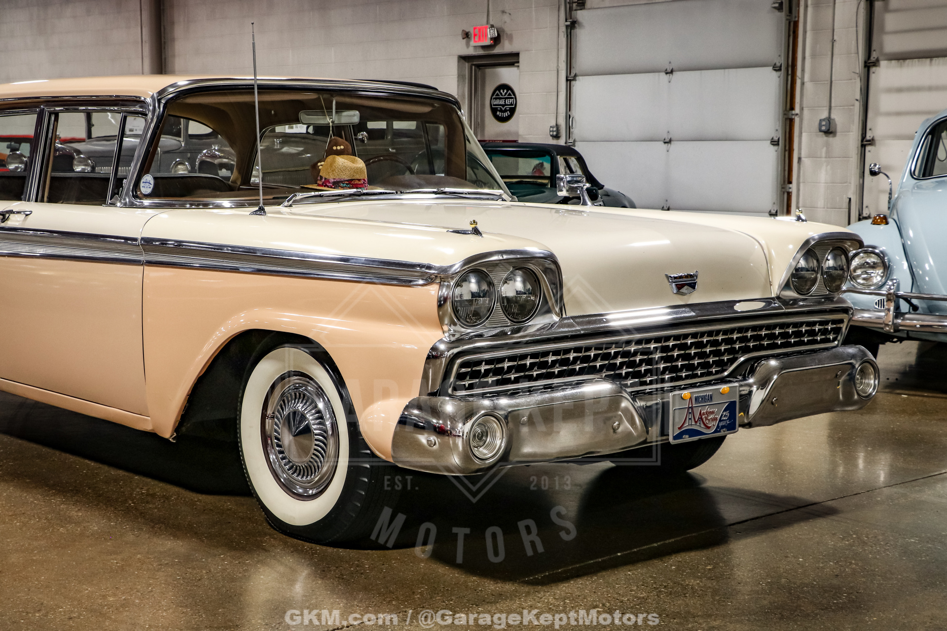1959 Ford Fairlane 11