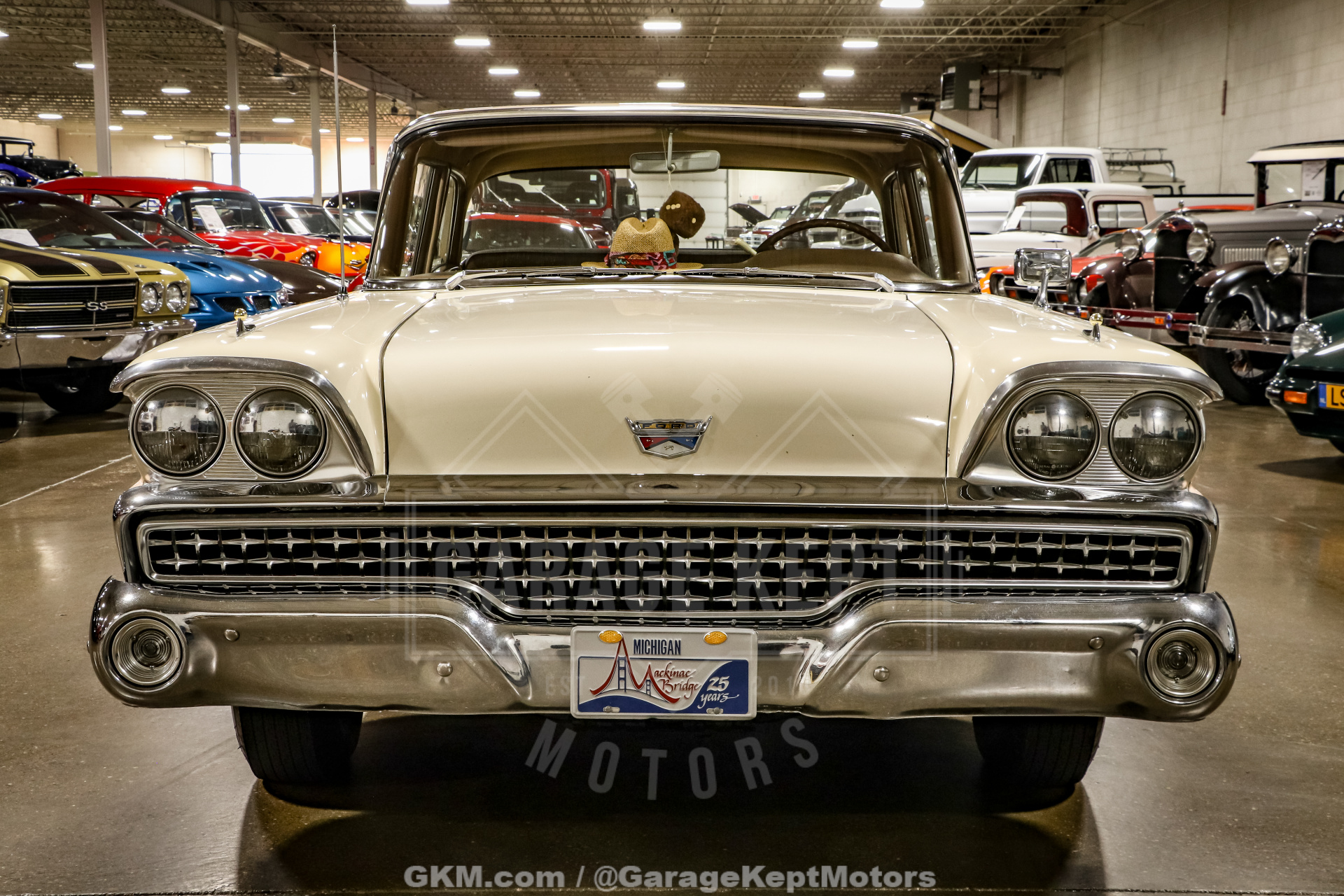 1959 Ford Fairlane 17