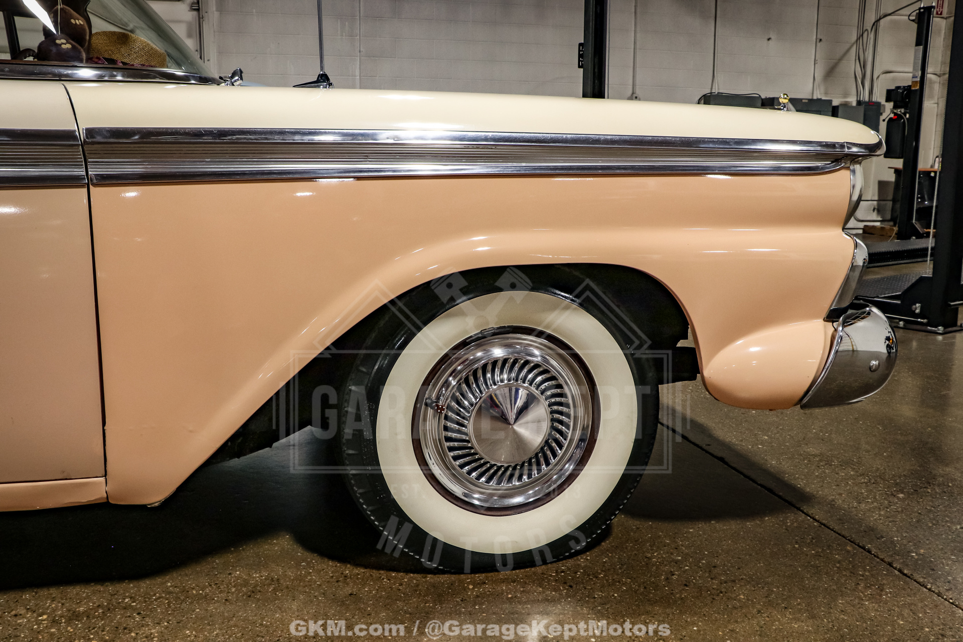 1959 Ford Fairlane 56