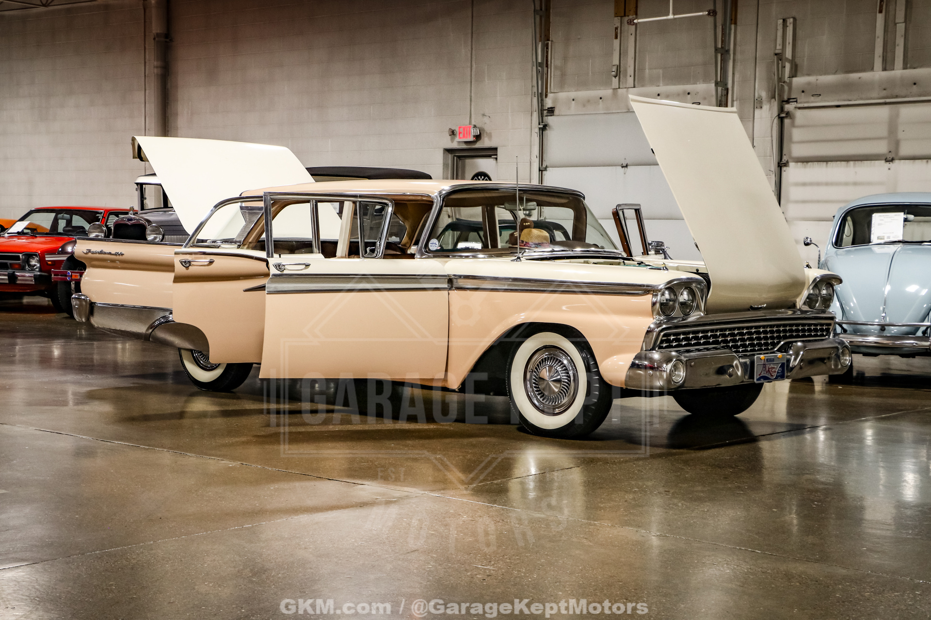 1959 Ford Fairlane 61