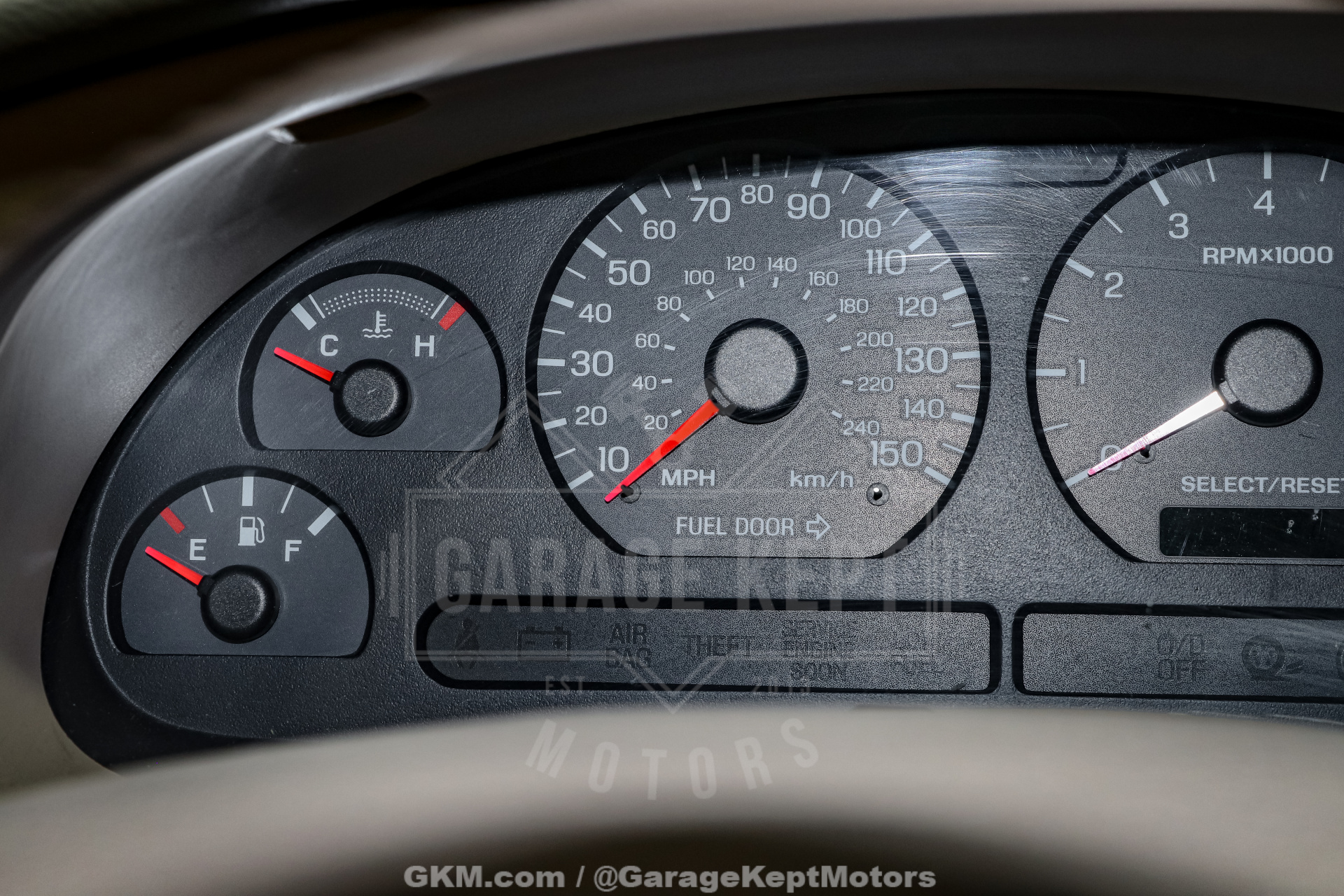 2003 Ford Mustang 109