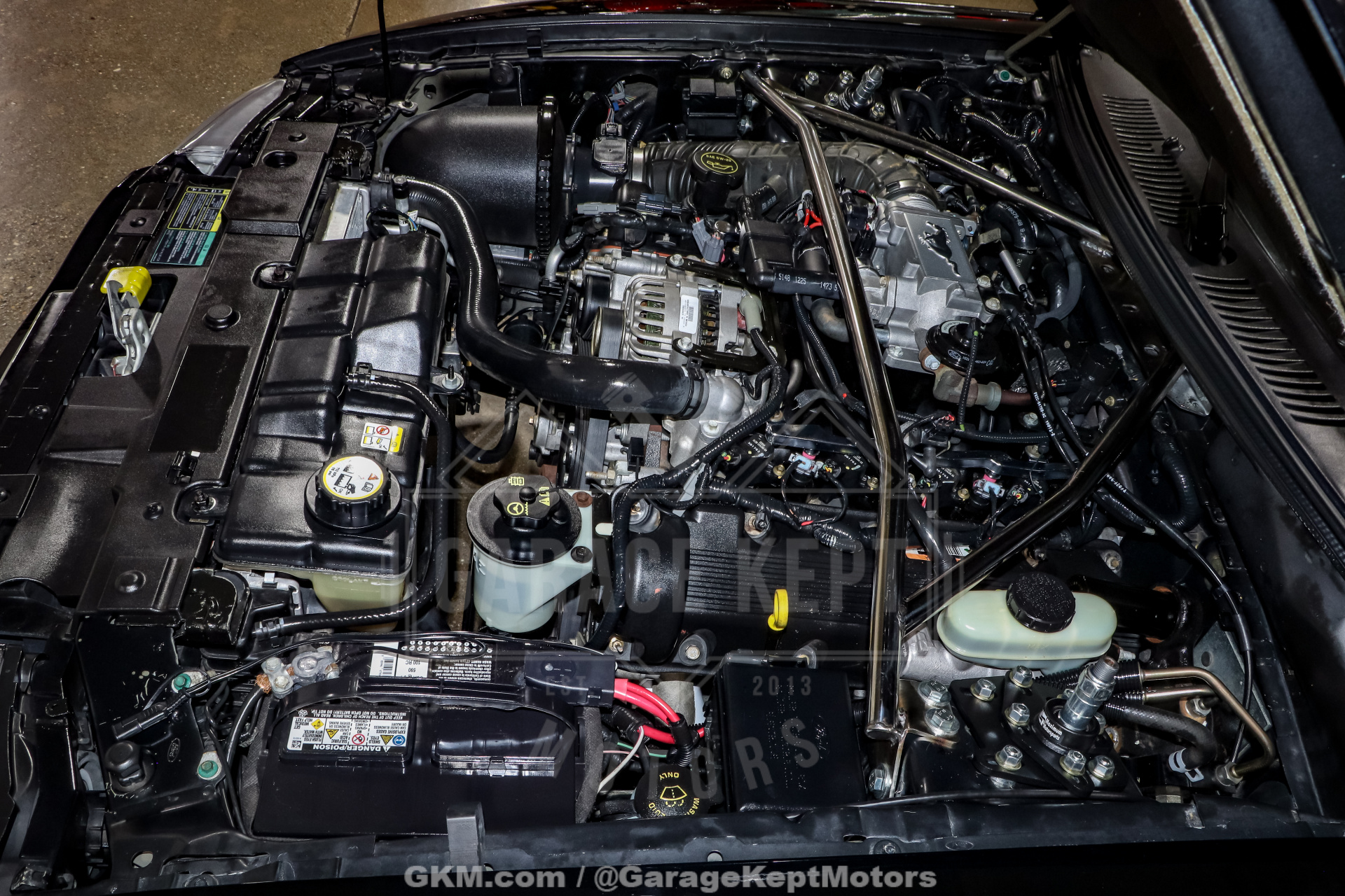 2003 Ford Mustang 121