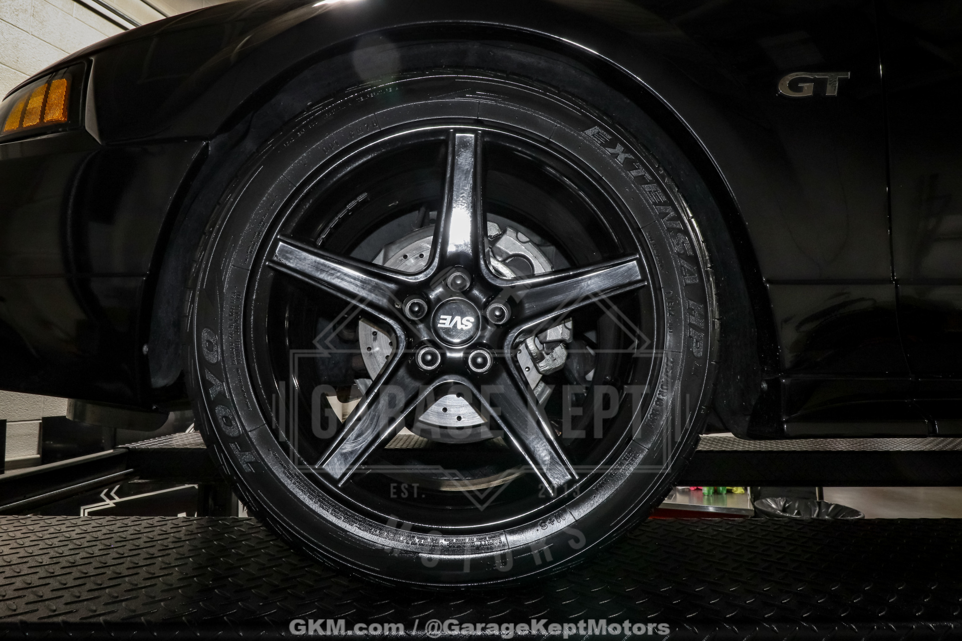 2003 Ford Mustang 141