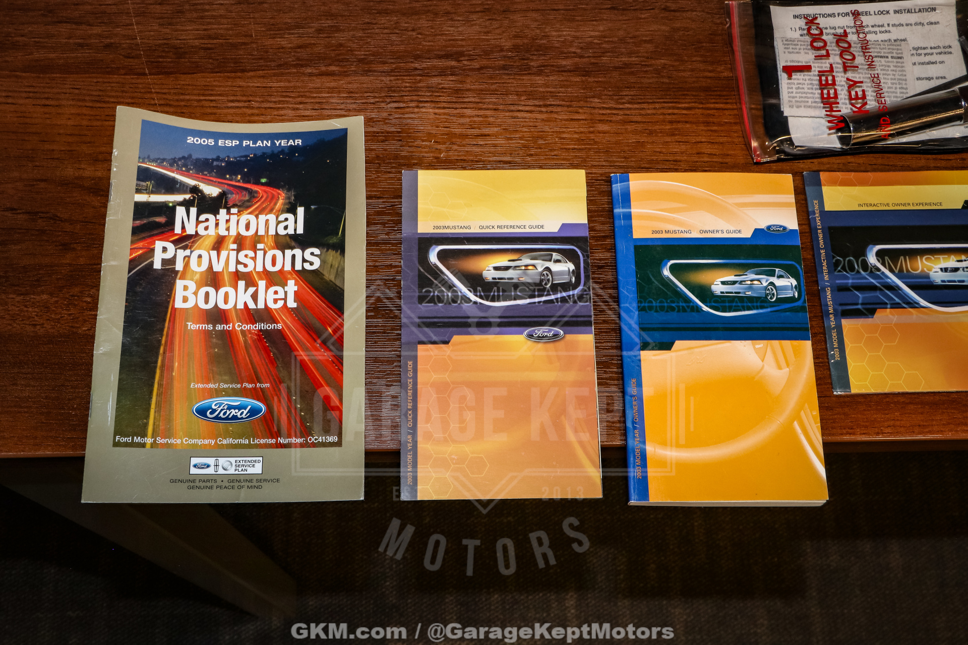 2003 Ford Mustang 177