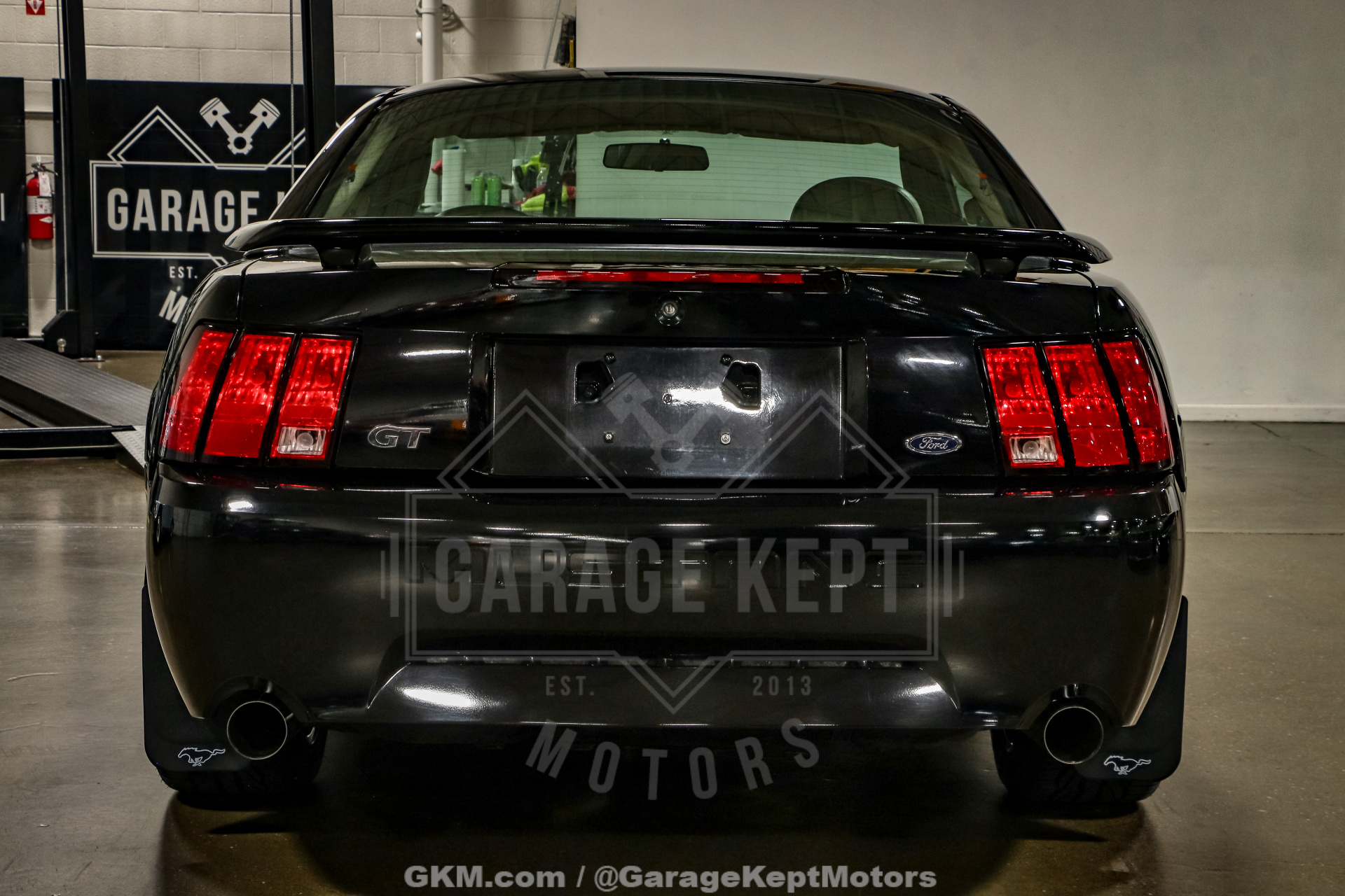 2003 Ford Mustang 40