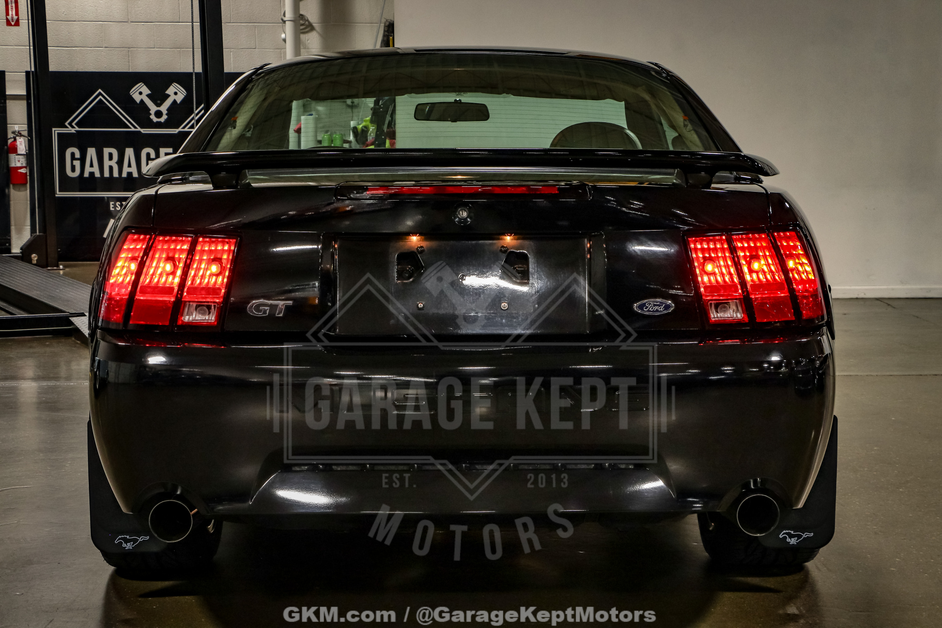 2003 Ford Mustang 41