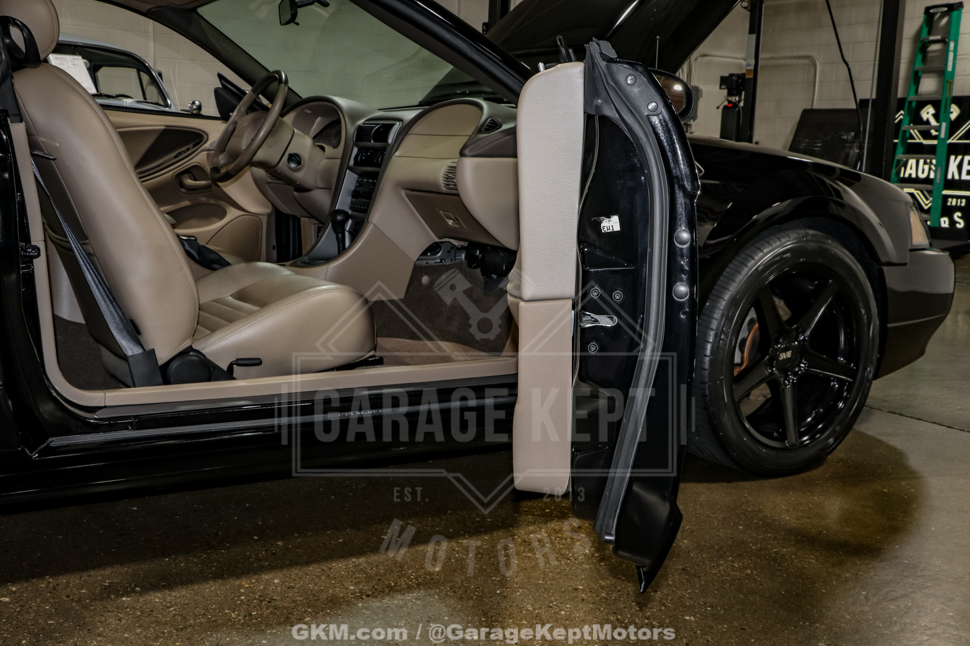 2003 Ford Mustang 60