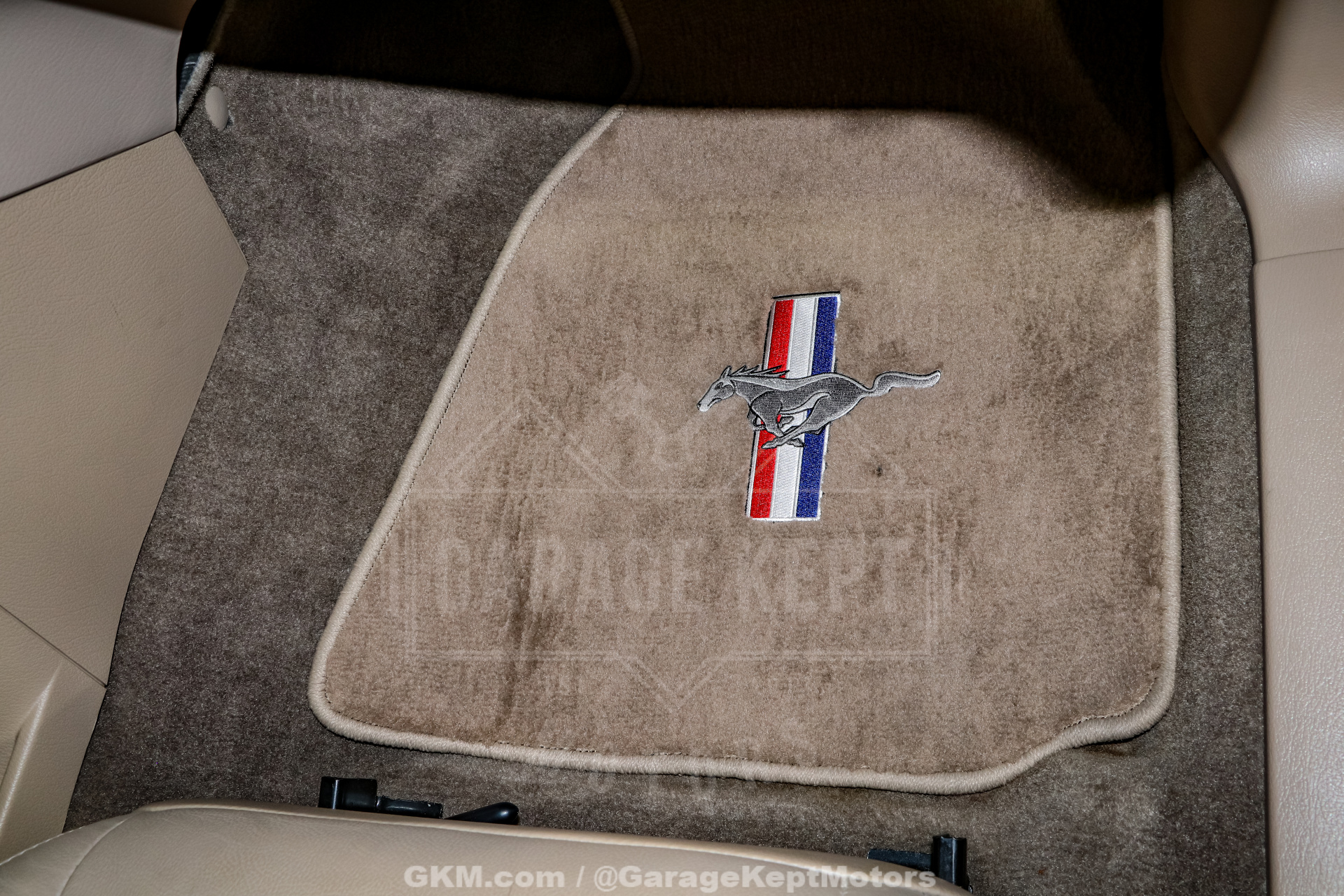 2003 Ford Mustang 62