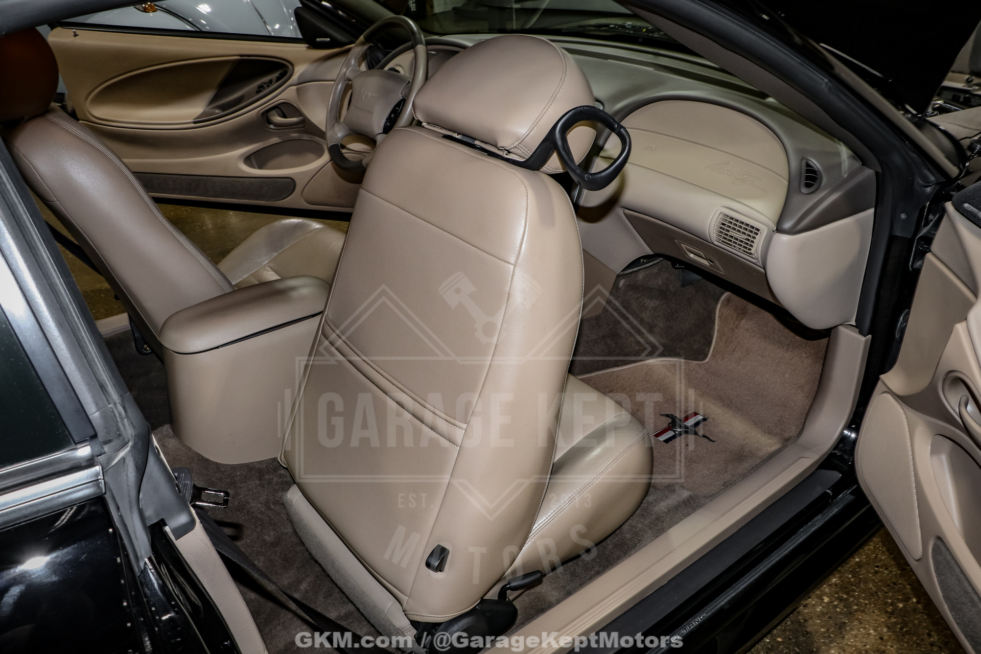 2003 Ford Mustang 68