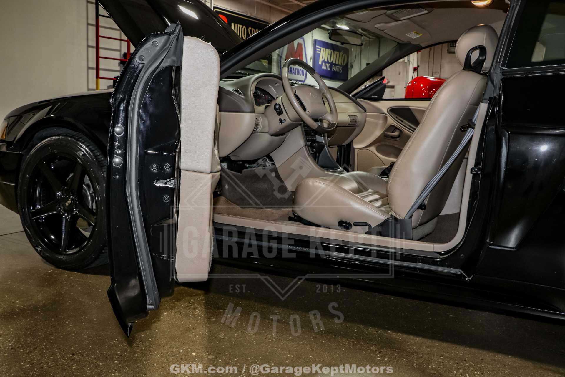 2003 Ford Mustang 86