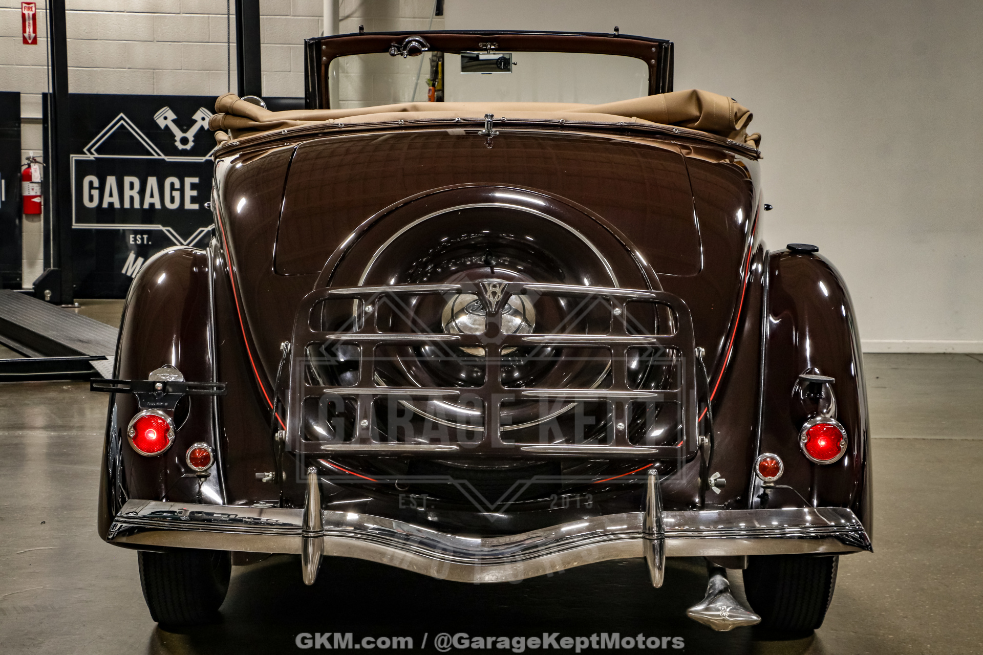 1936 Ford Cabriolet 52