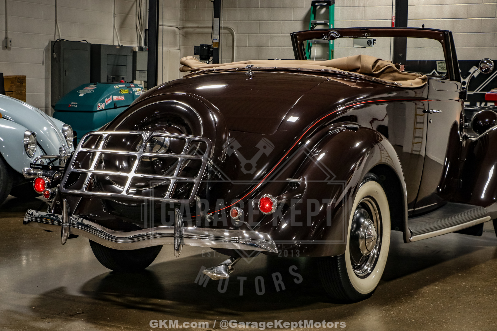 1936 Ford Cabriolet 53